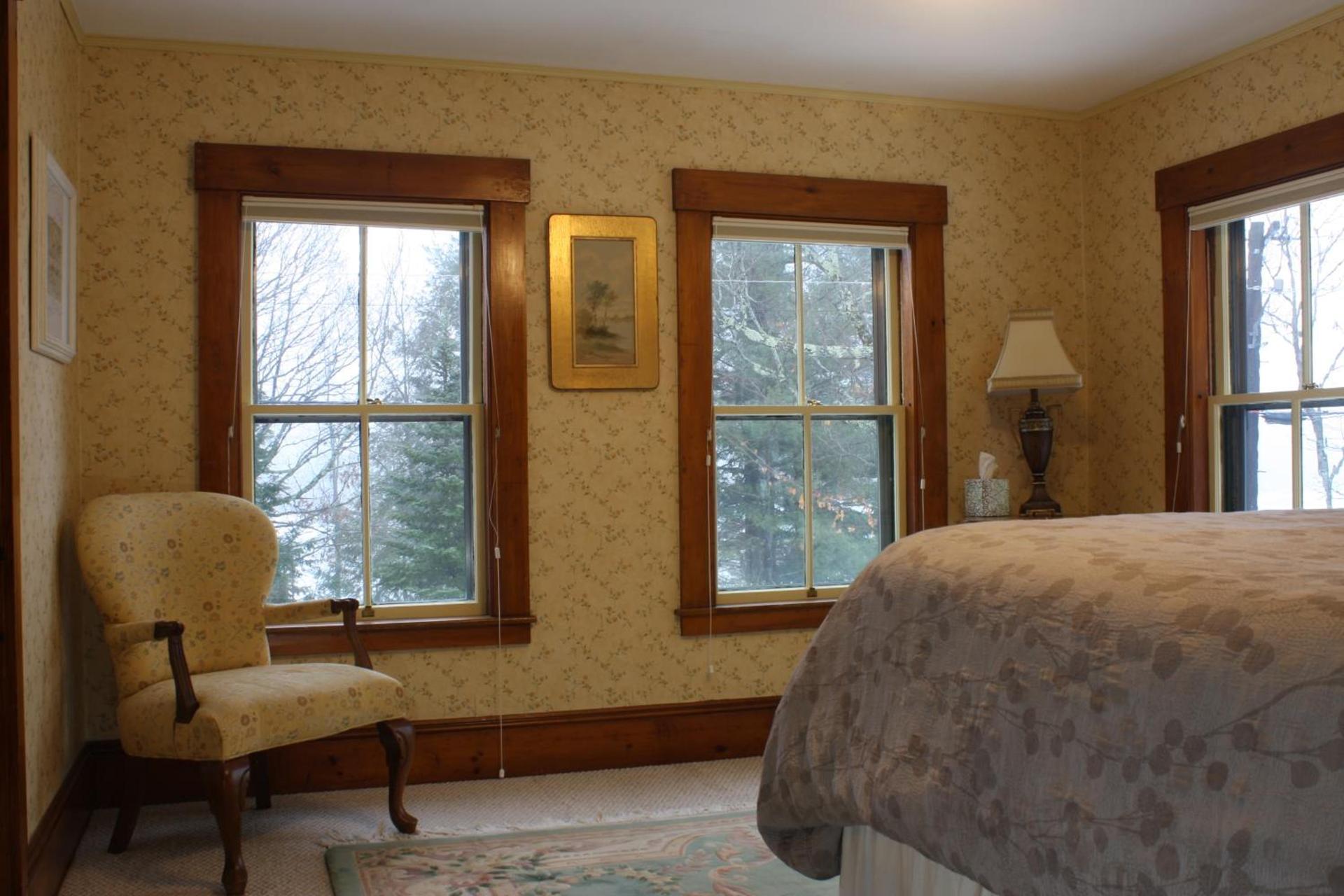 Follansbee Inn photo 12
