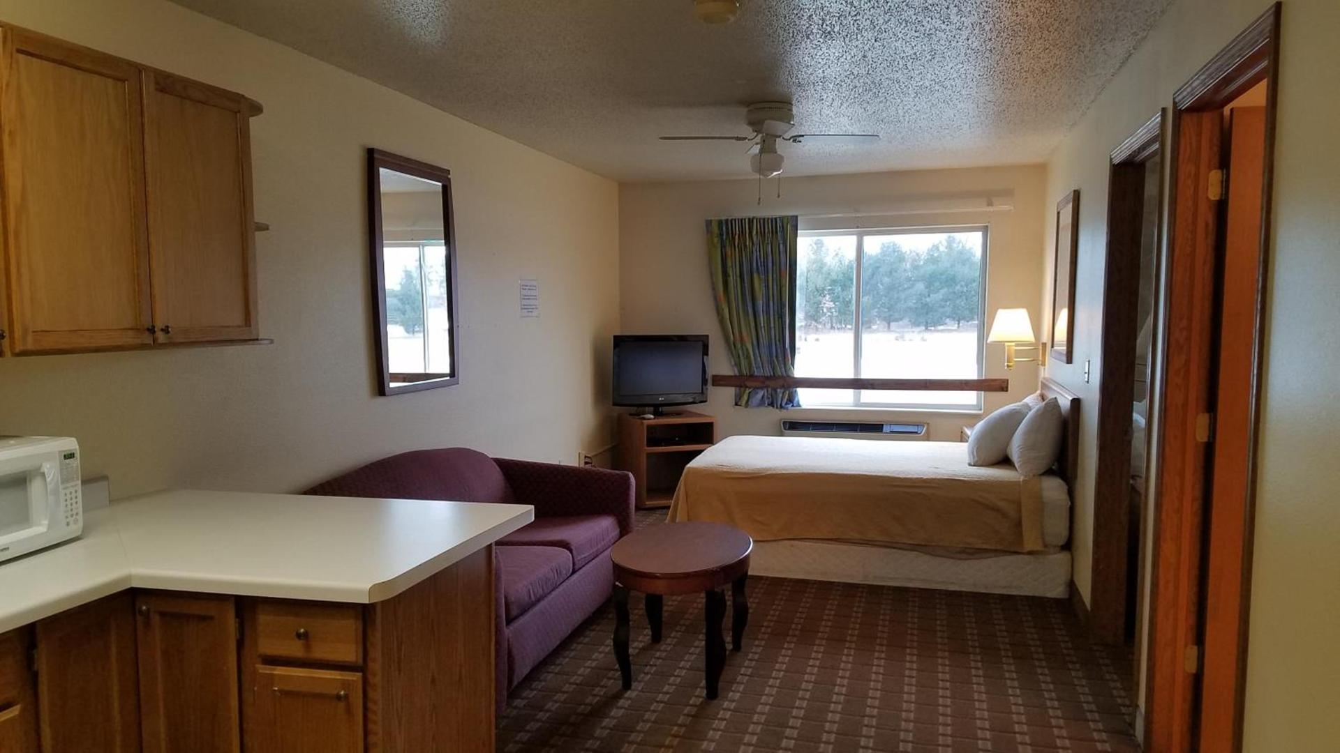 Inn of the Pines photo 26