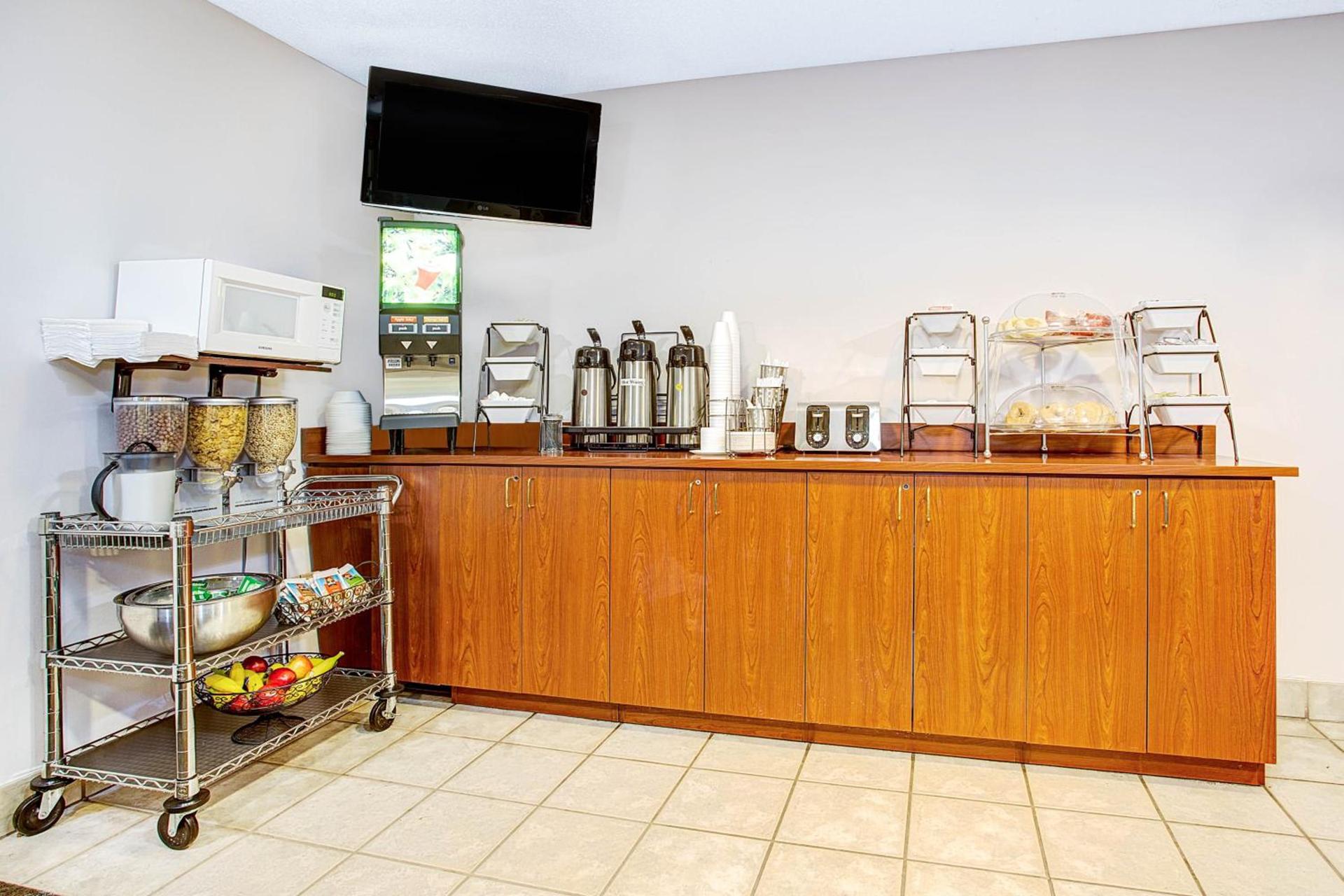 Microtel Inn & Suites by Wyndham Mason photo 14