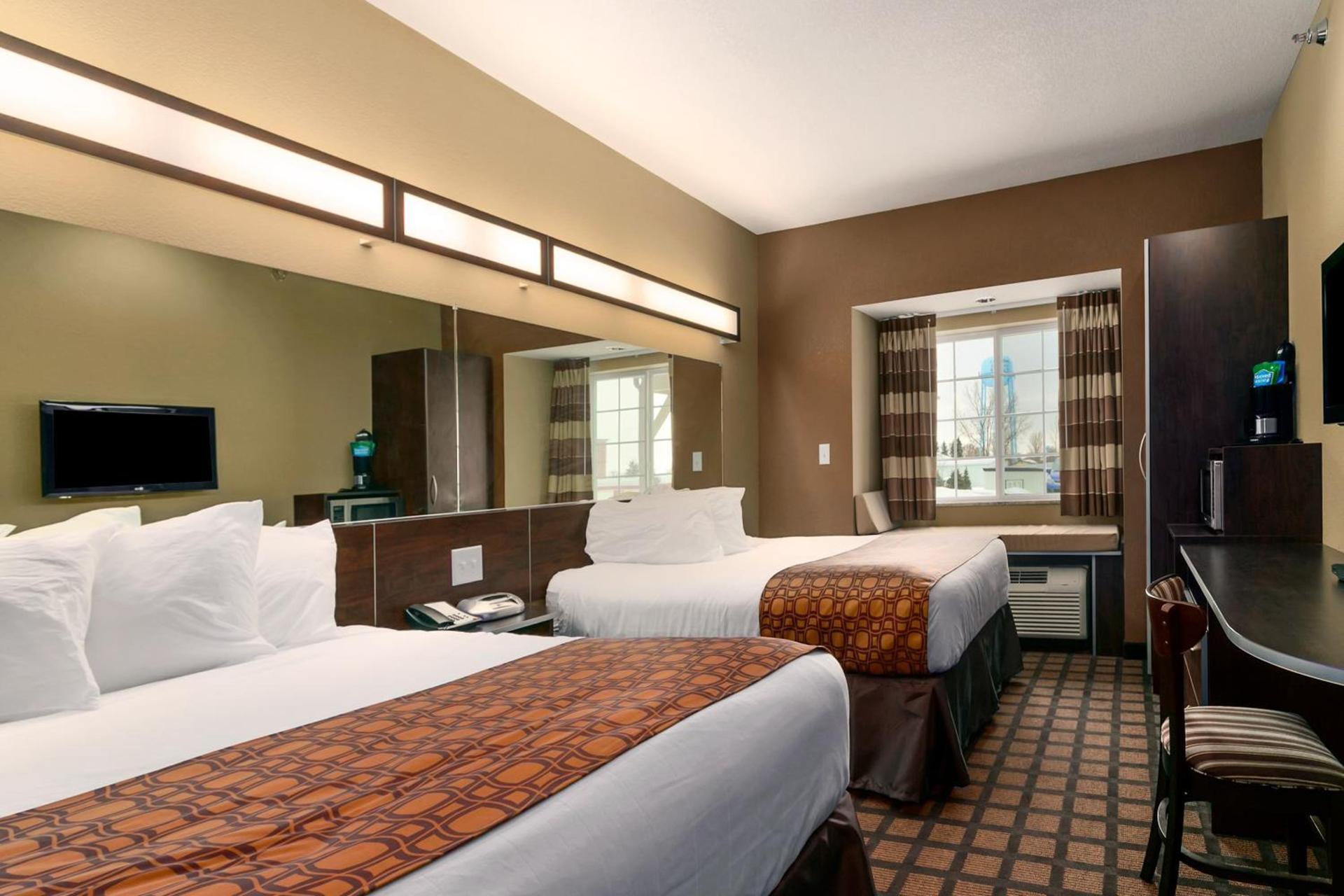 Microtel Inn & Suites by Wyndham Minot photo 28