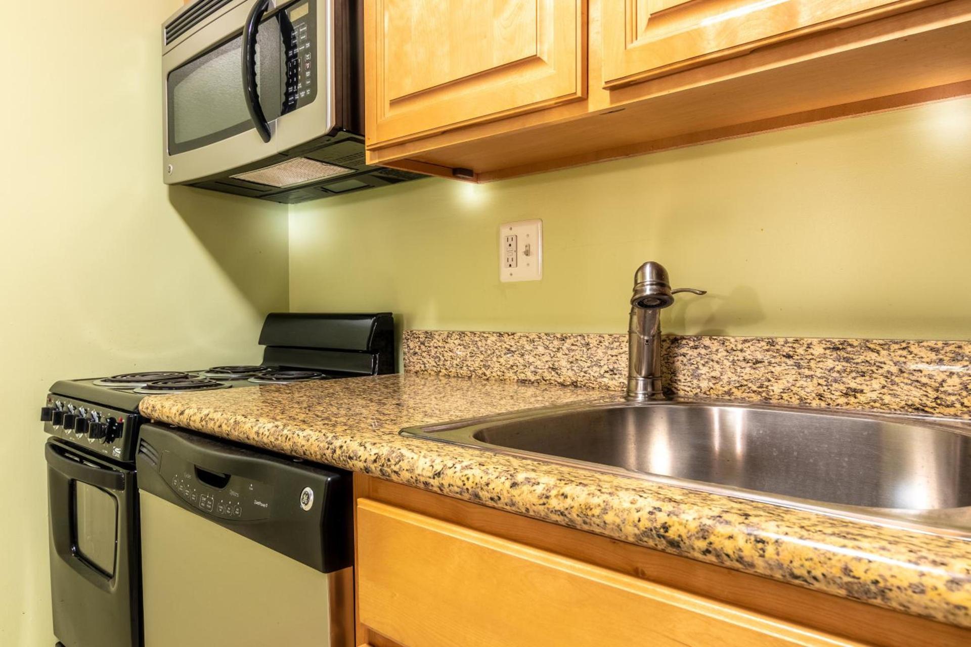 Master Suites Hotel photo 16