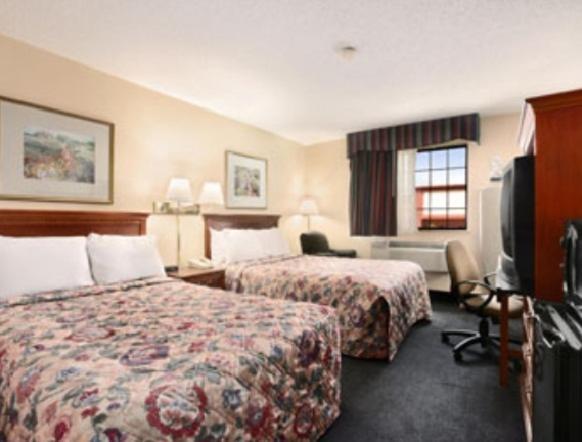 Days Inn by Wyndham Keene NH photo 18