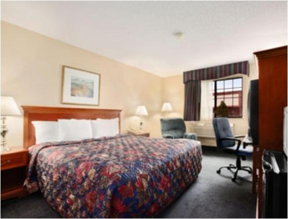 Days Inn by Wyndham Keene NH photo 20