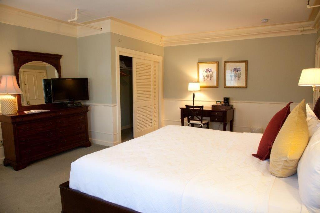 The Inn at Longshore photo 33