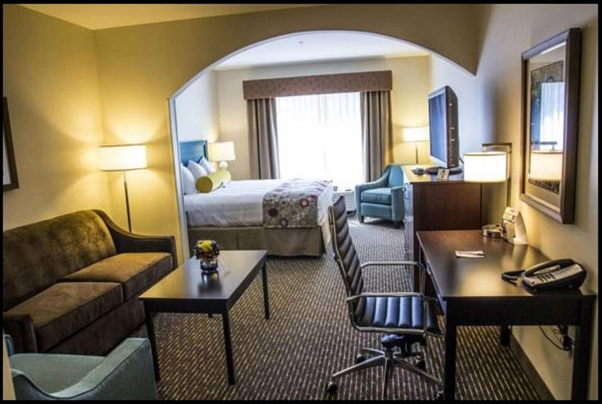 Best Western Plus Dayton photo 15