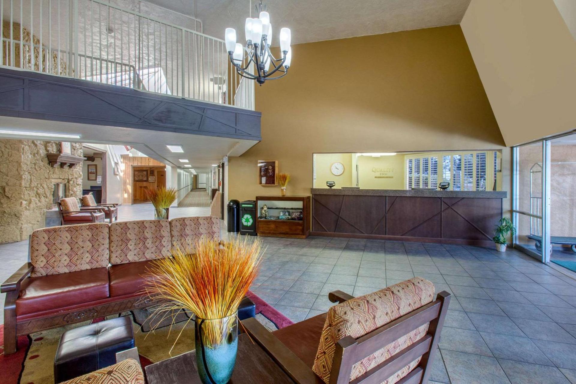 Scenic View Inn - Lake Powell - Page AZ photo 4