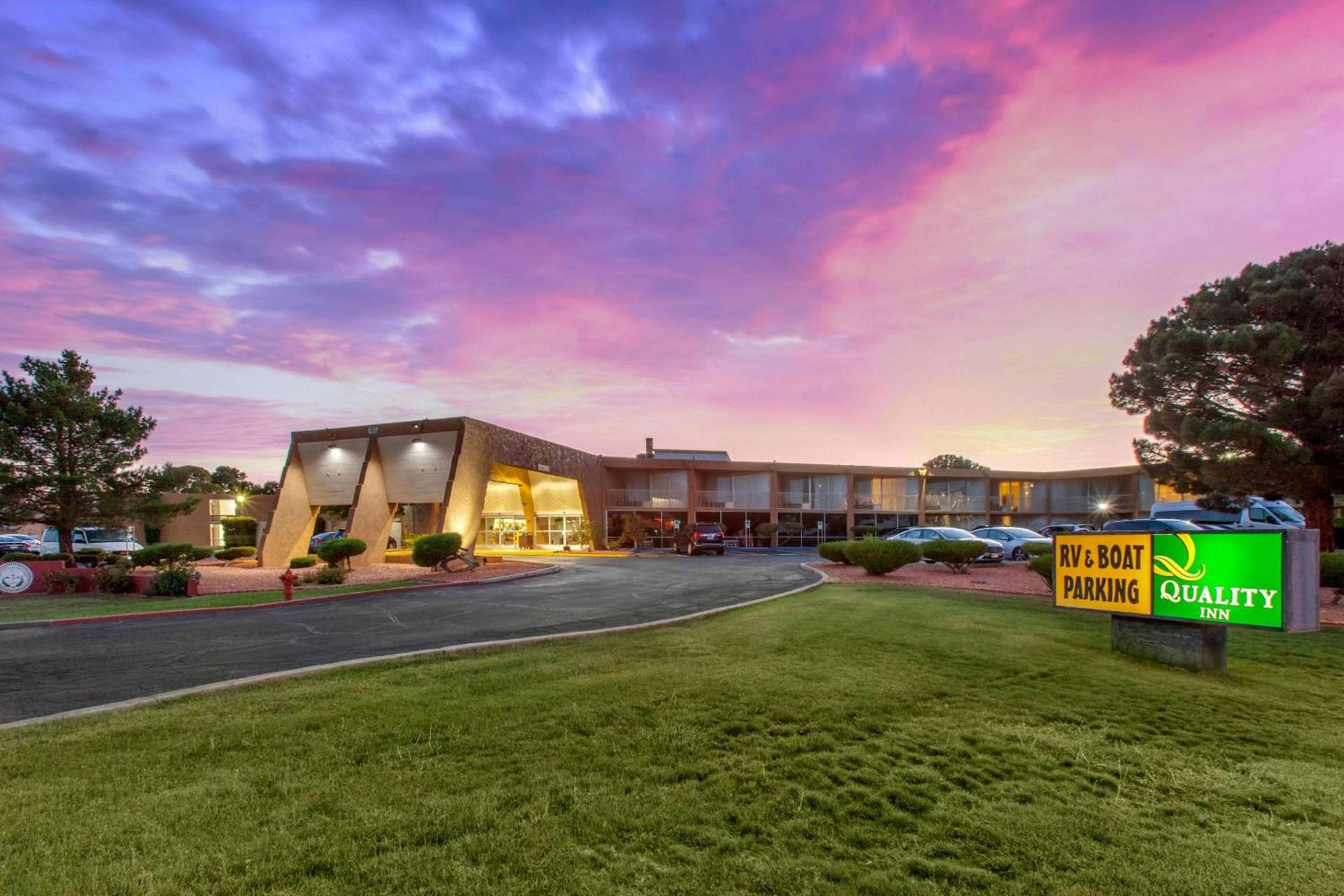 Scenic View Inn - Lake Powell - Page AZ photo 47