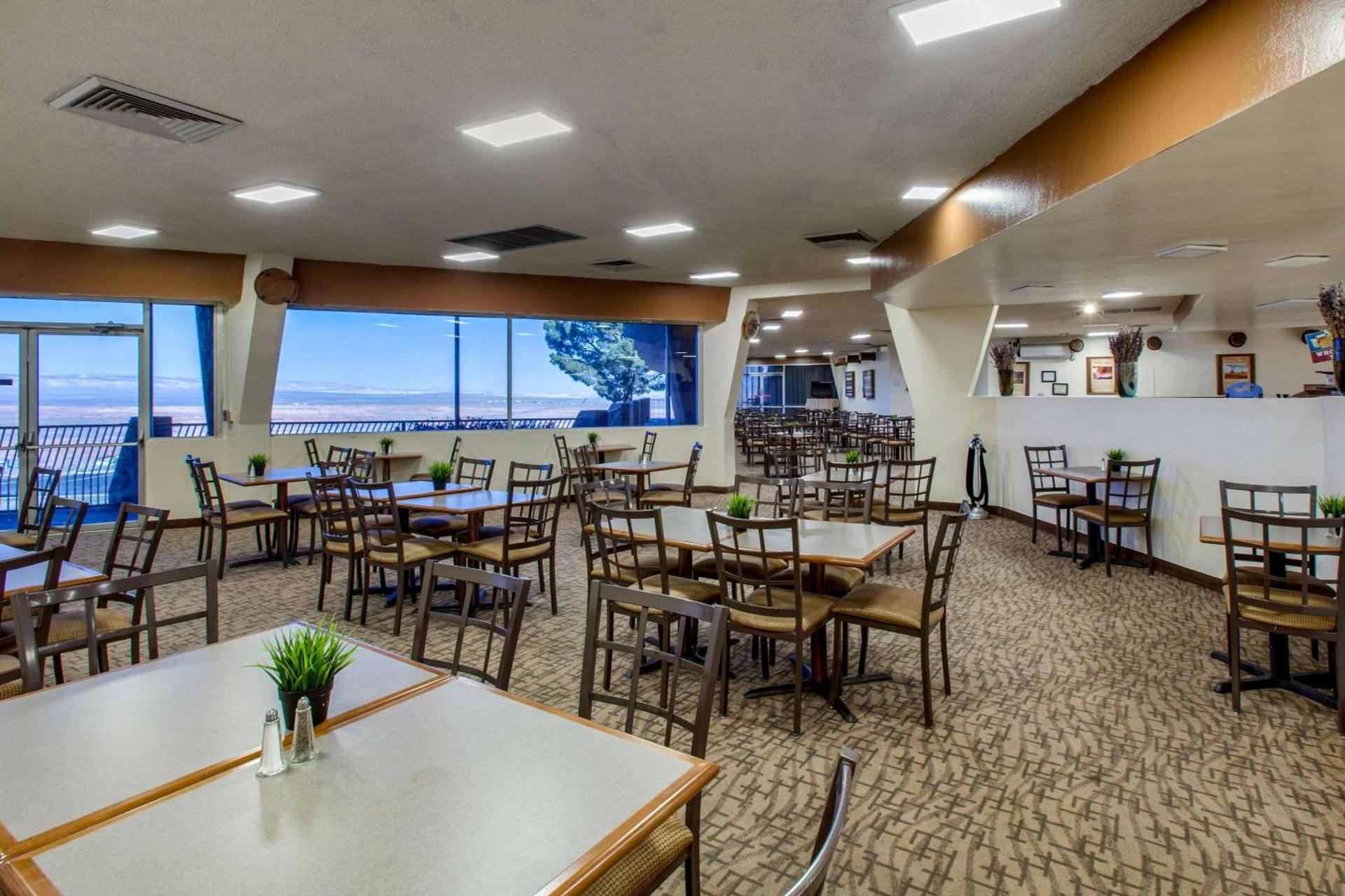 Scenic View Inn - Lake Powell - Page AZ photo 17