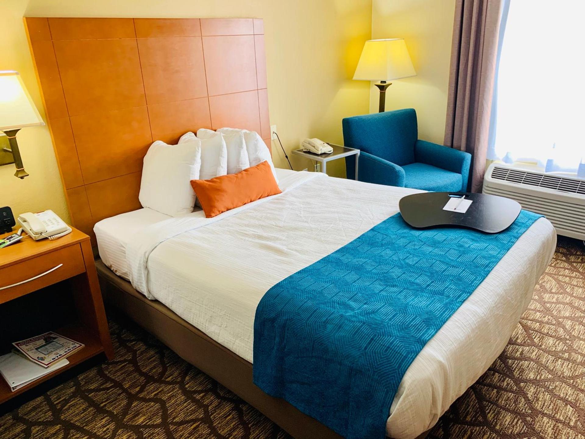 Best Western Plus Richmond Hill Inn photo 64