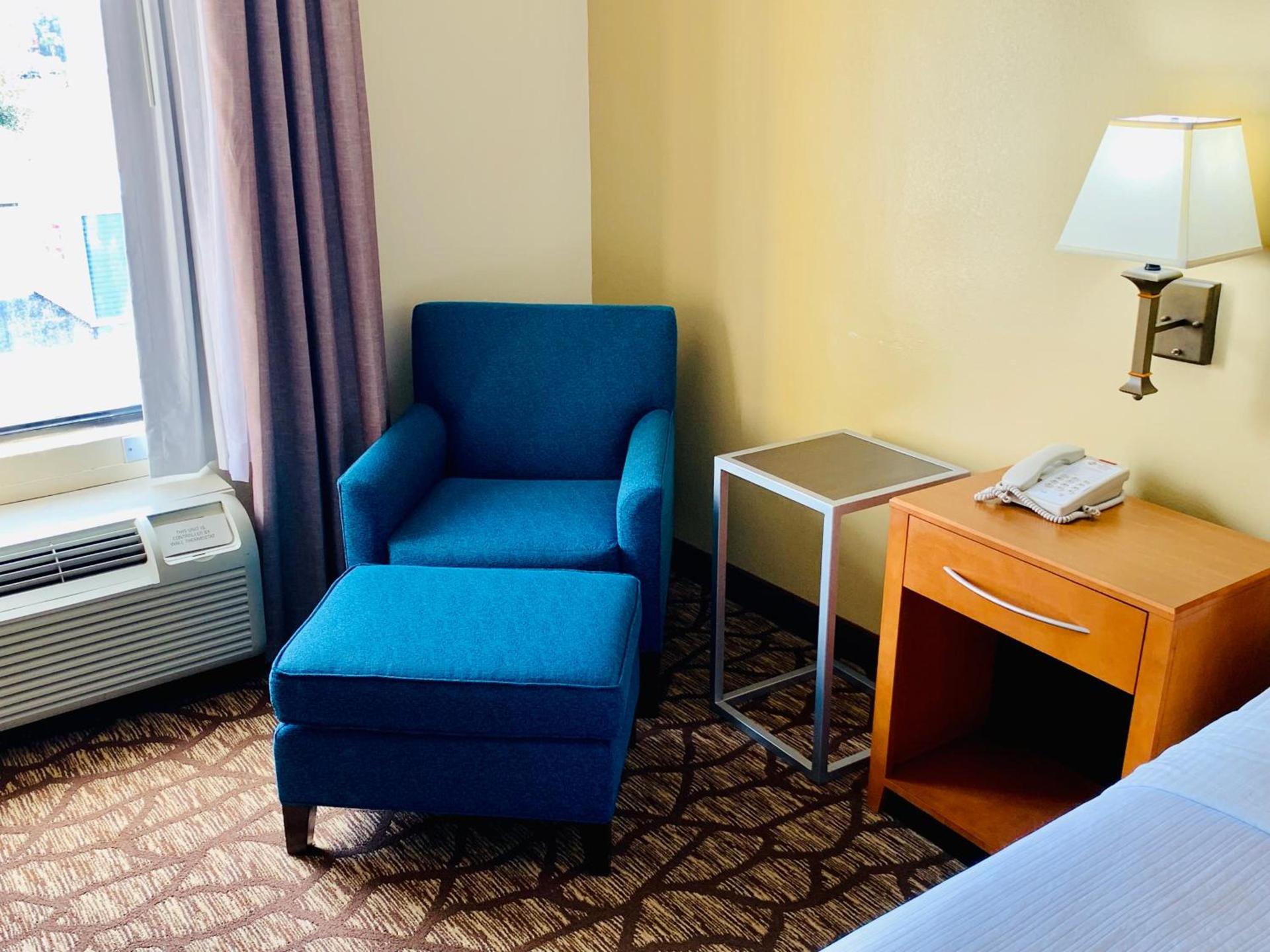 Best Western Plus Richmond Hill Inn photo 63