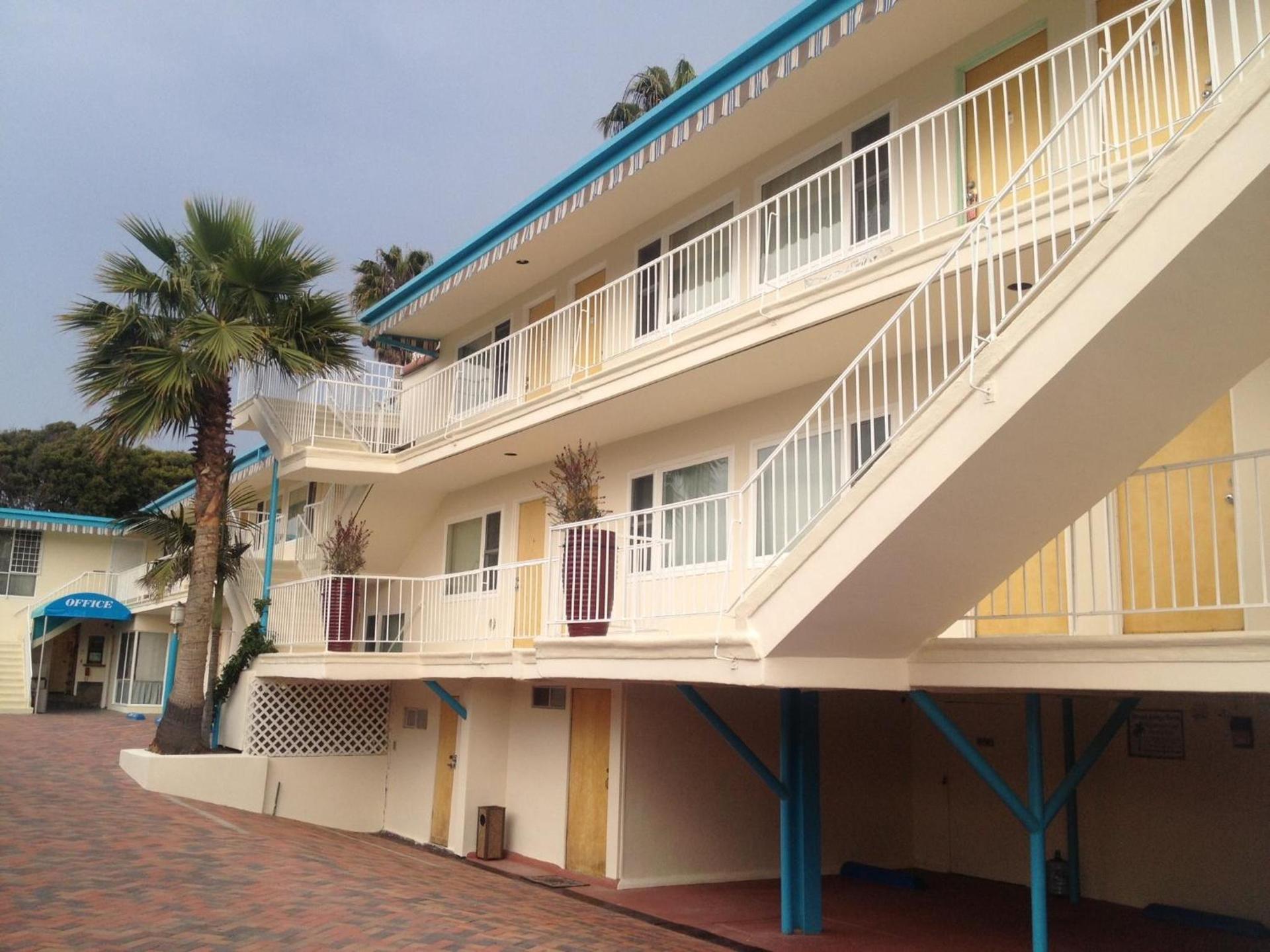 Ocean Lodge Santa Monica Beach Hotel photo 69
