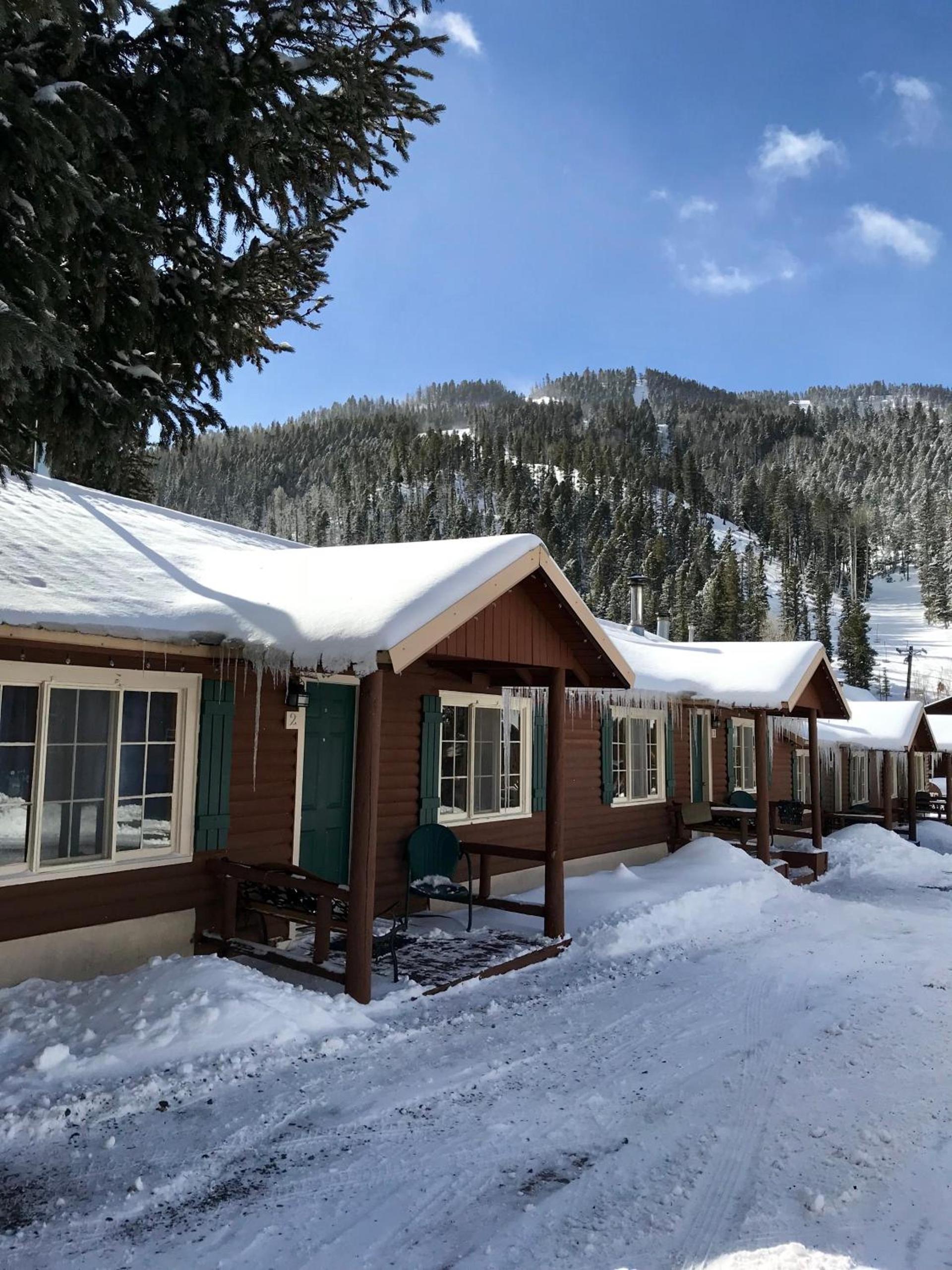 Three Bears Lodge photo 17