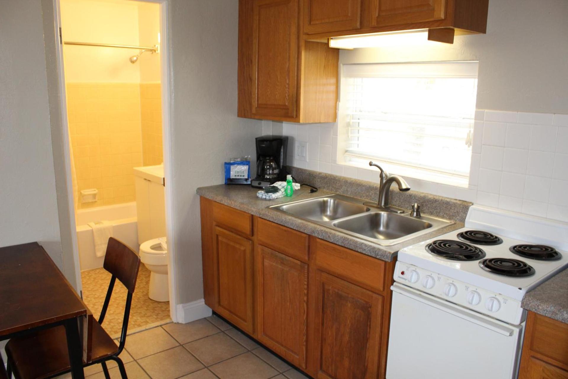 Cove Motel Oceanfront photo 30