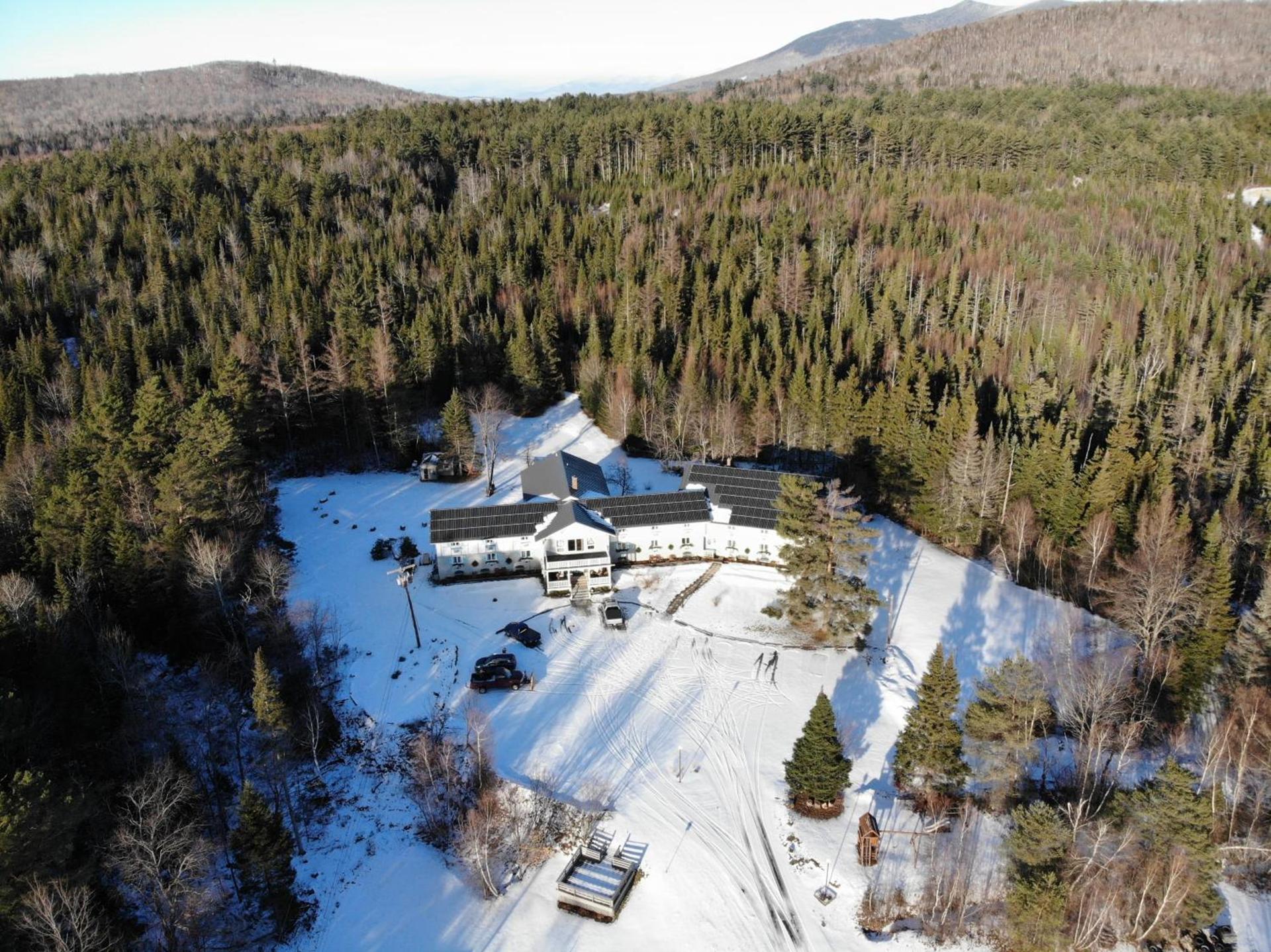Carlson's Lodge photo 2