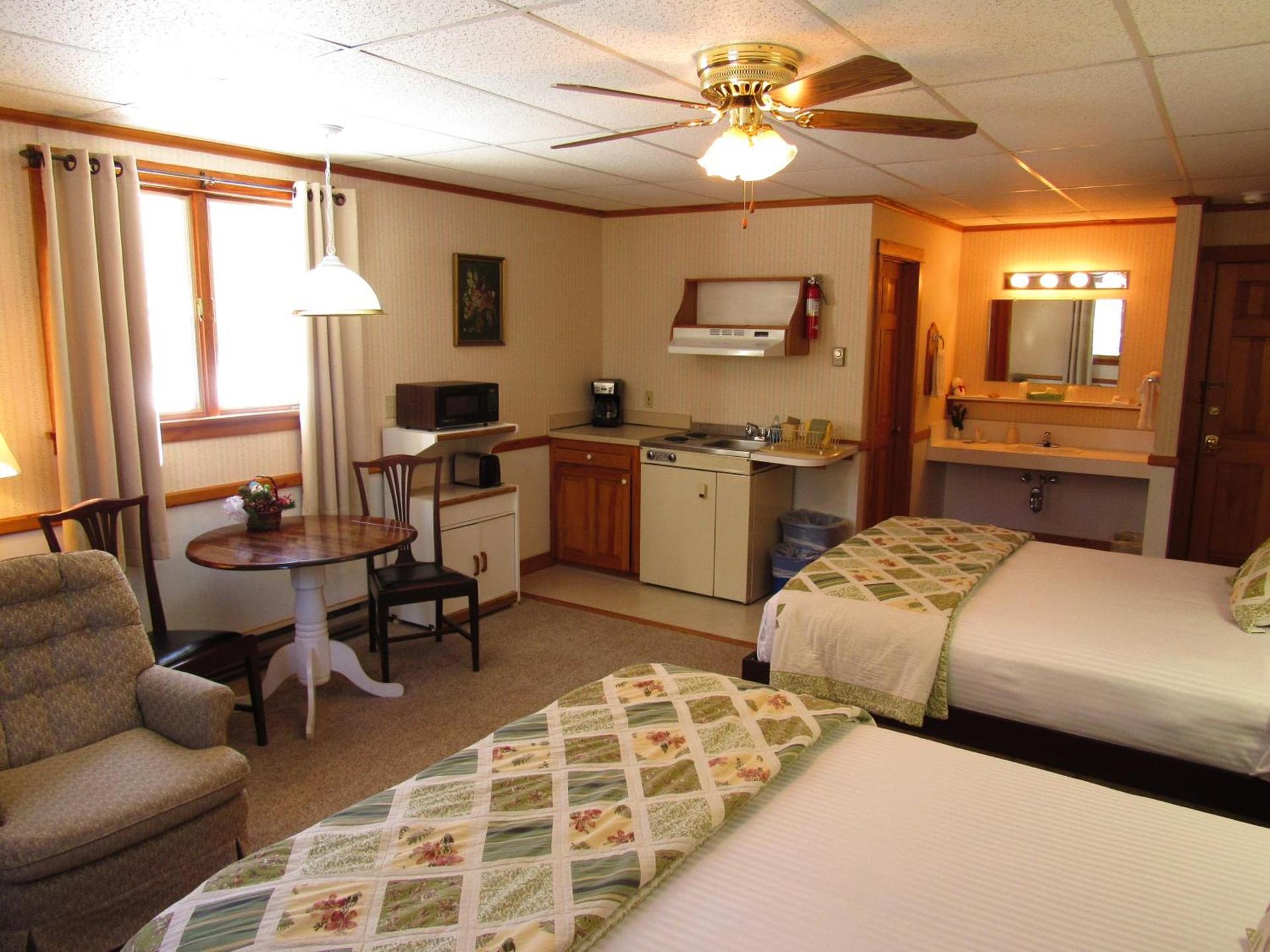 Carlson's Lodge photo 34