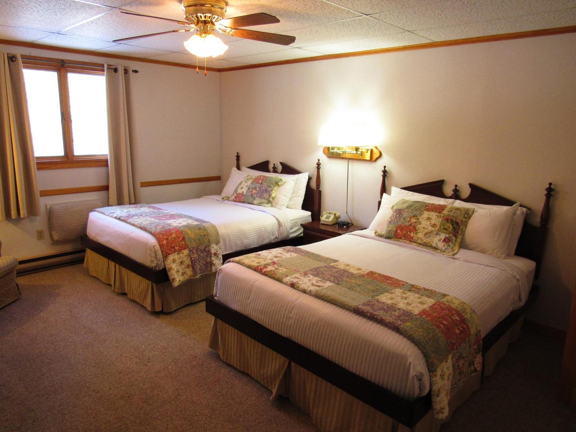 Carlson's Lodge photo 36