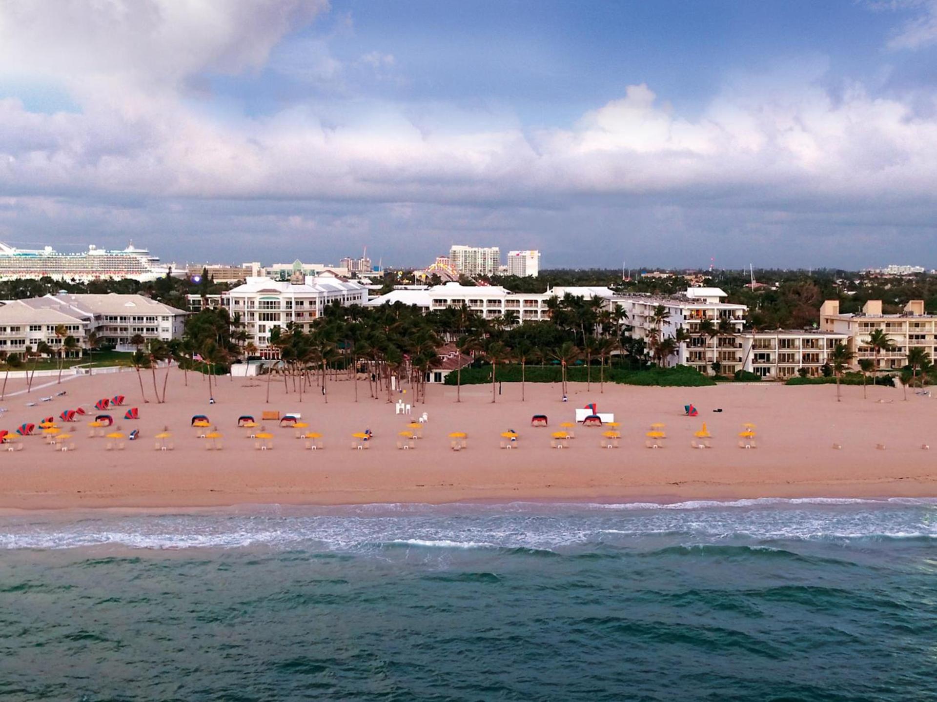 The Lago Mar Beach Resort and Club photo 3