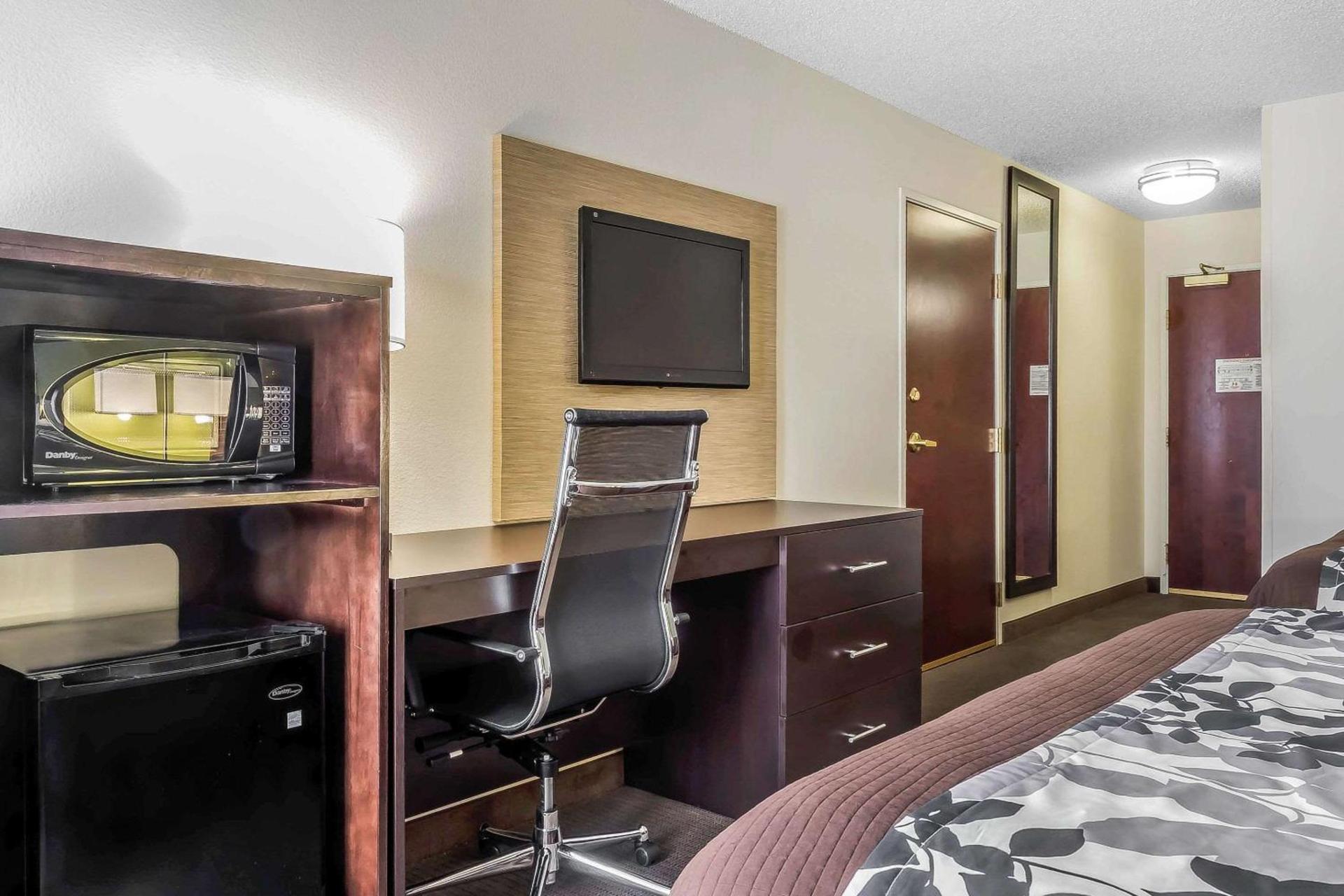Sleep Inn & Suites Dothan North photo 14