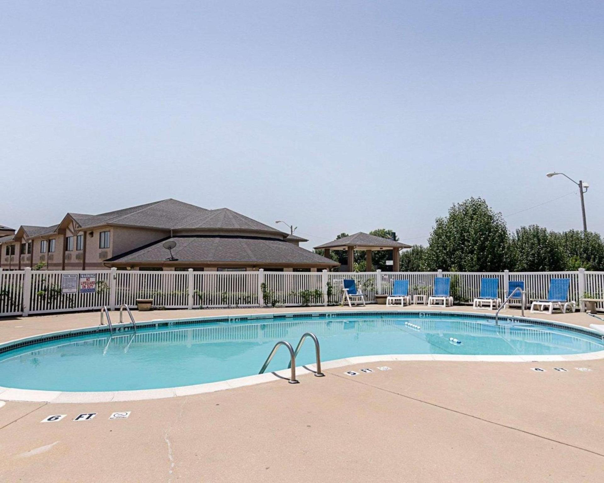 Sonesta Essential Van Buren-Fort Smith photo 4