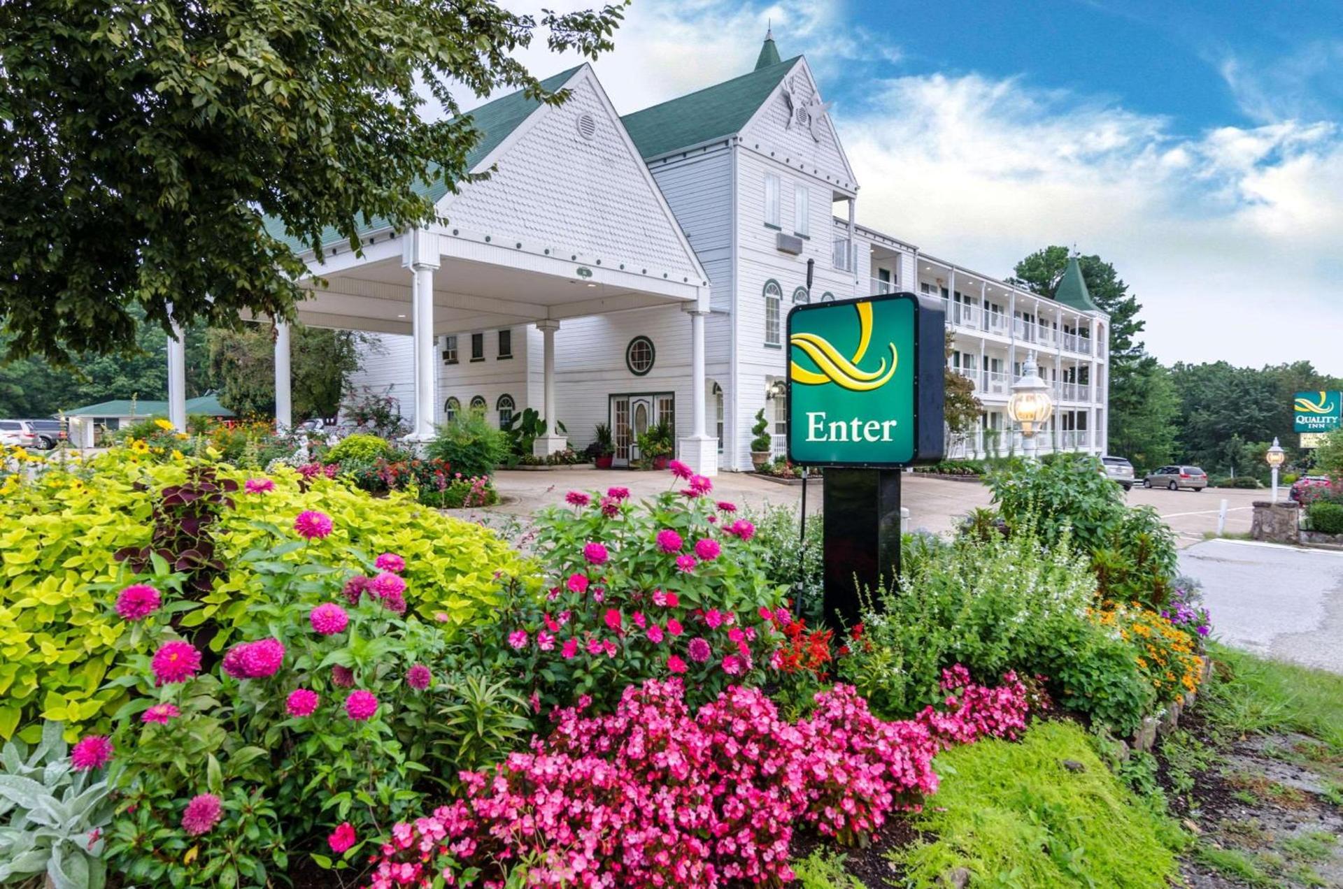 Quality Inn Eureka Springs South photo 46