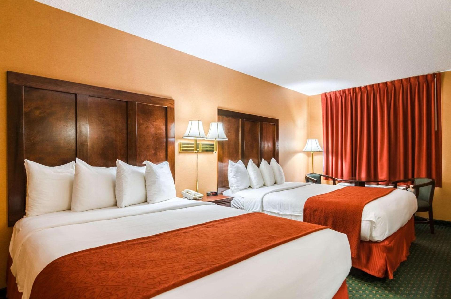 Quality Inn Eureka Springs South photo 28