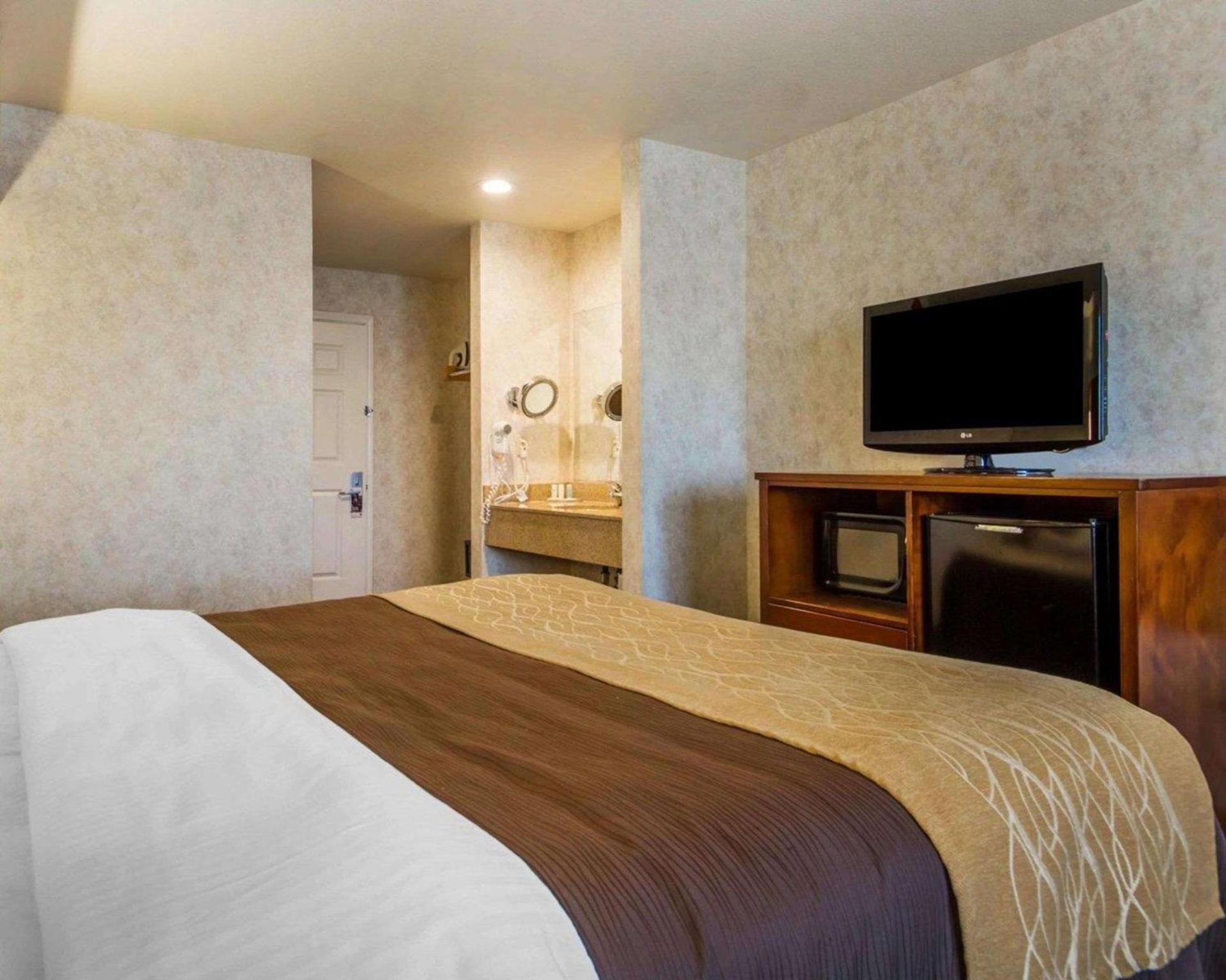 Comfort Inn Watsonville photo 5