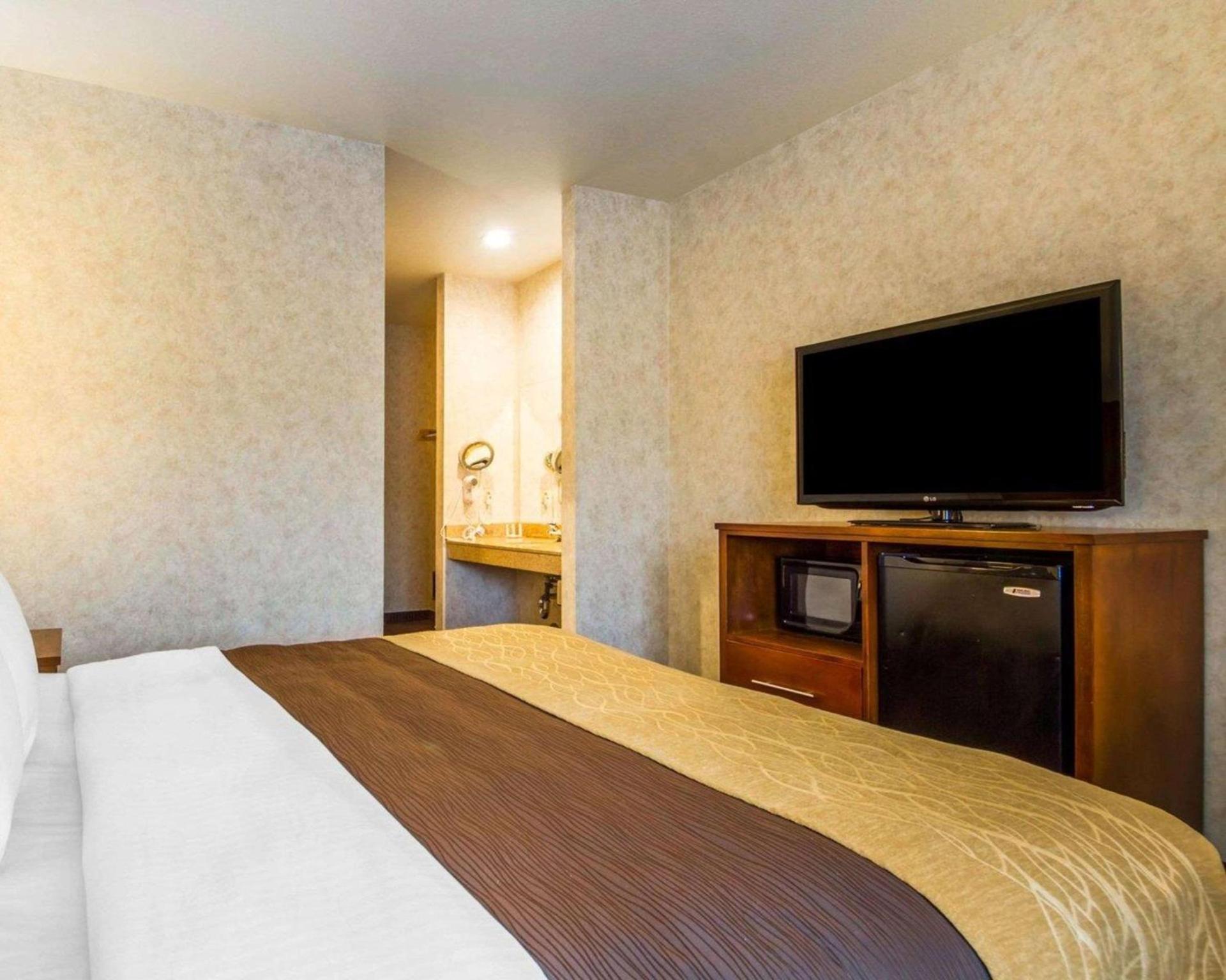 Comfort Inn Watsonville photo 30