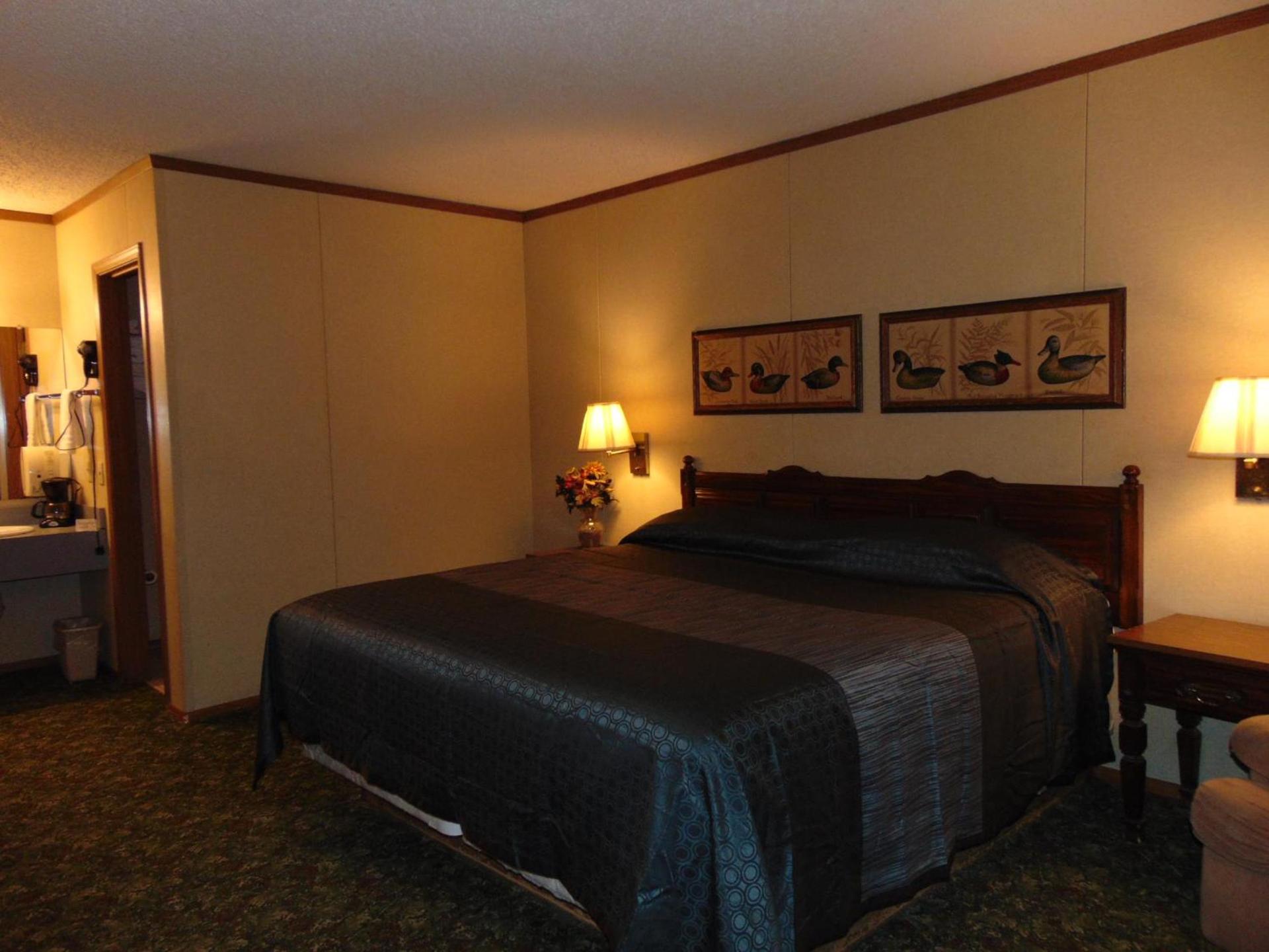 Heritage House Inn photo 36