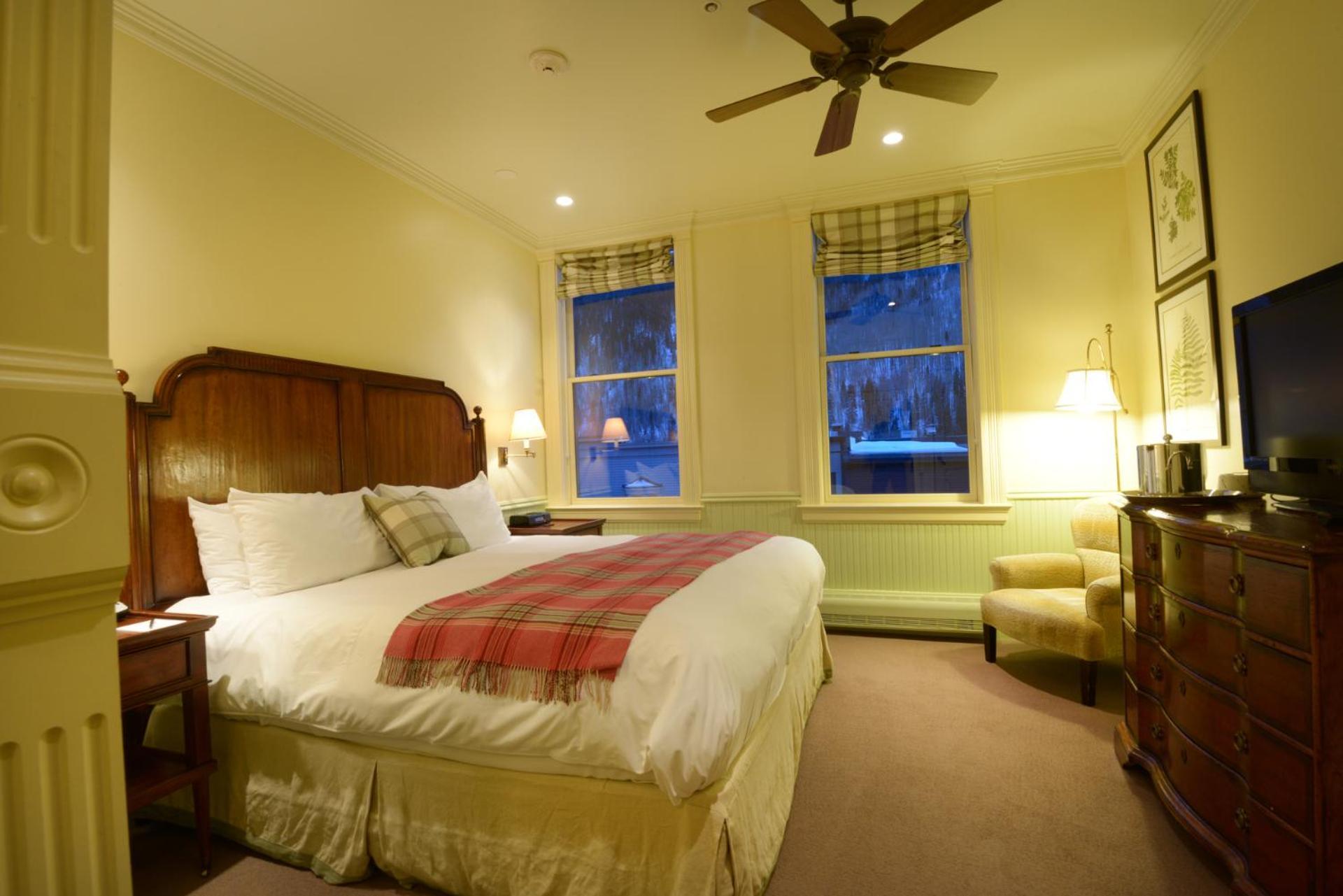 New Sheridan Hotel photo 4