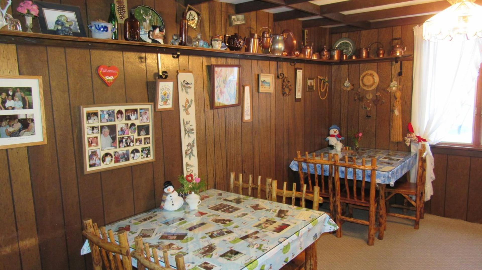 Carlson's Lodge photo 10