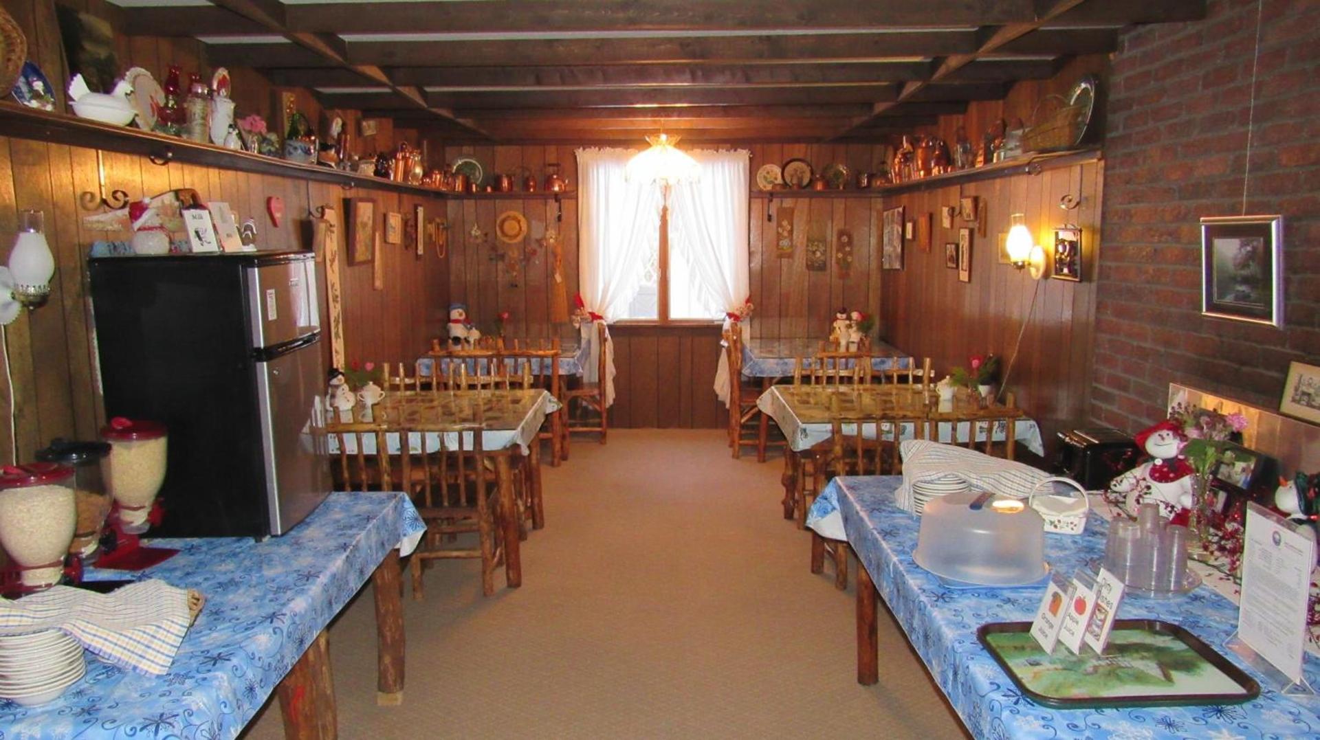 Carlson's Lodge photo 11