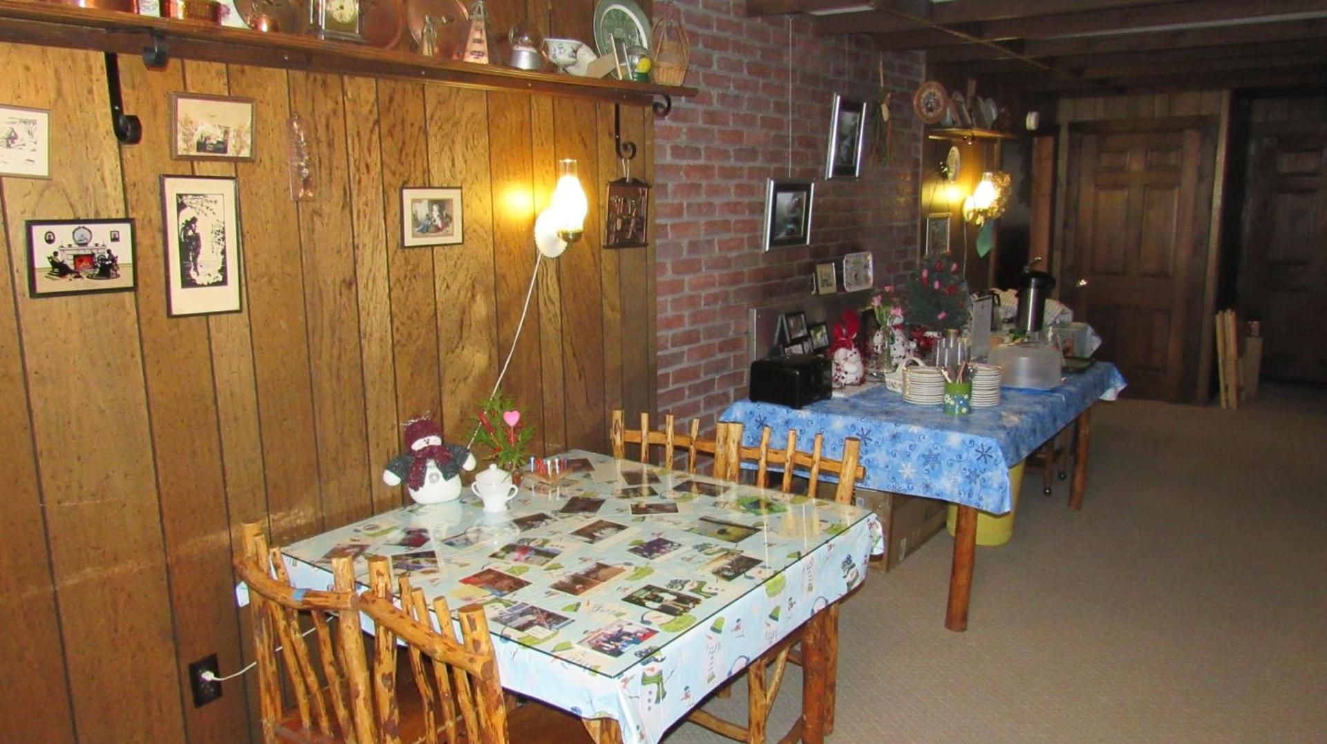 Carlson's Lodge photo 7
