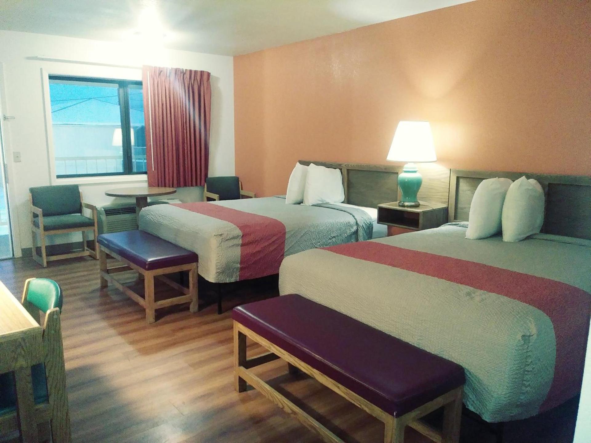 Motel 6-Madras, OR photo 29