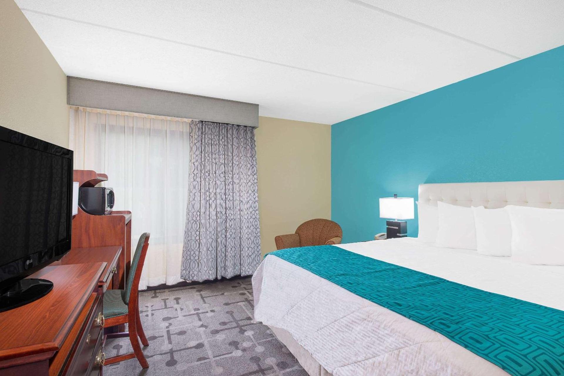 Howard Johnson by Wyndham Saugerties photo 39