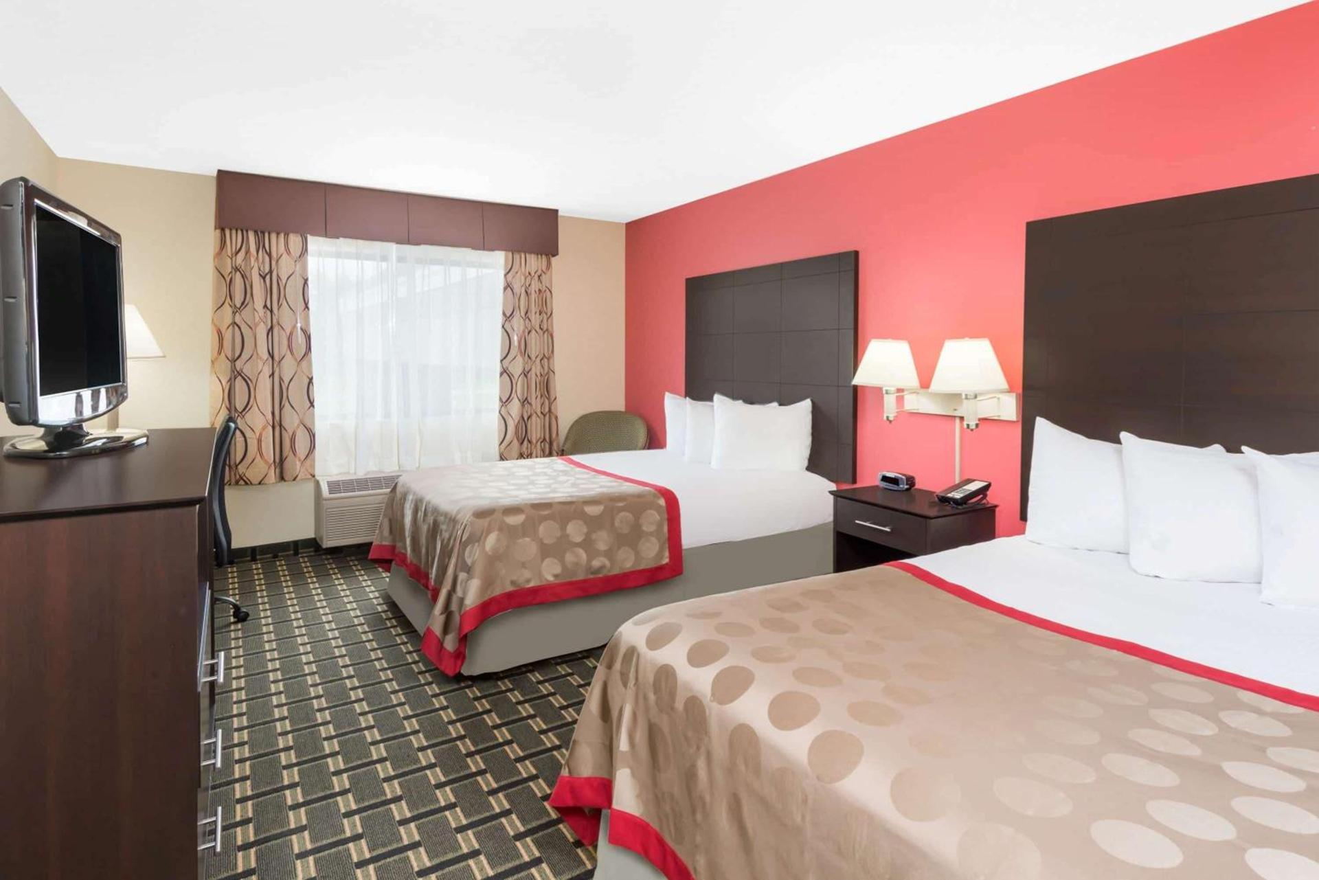 Ramada by Wyndham Vandalia photo 42