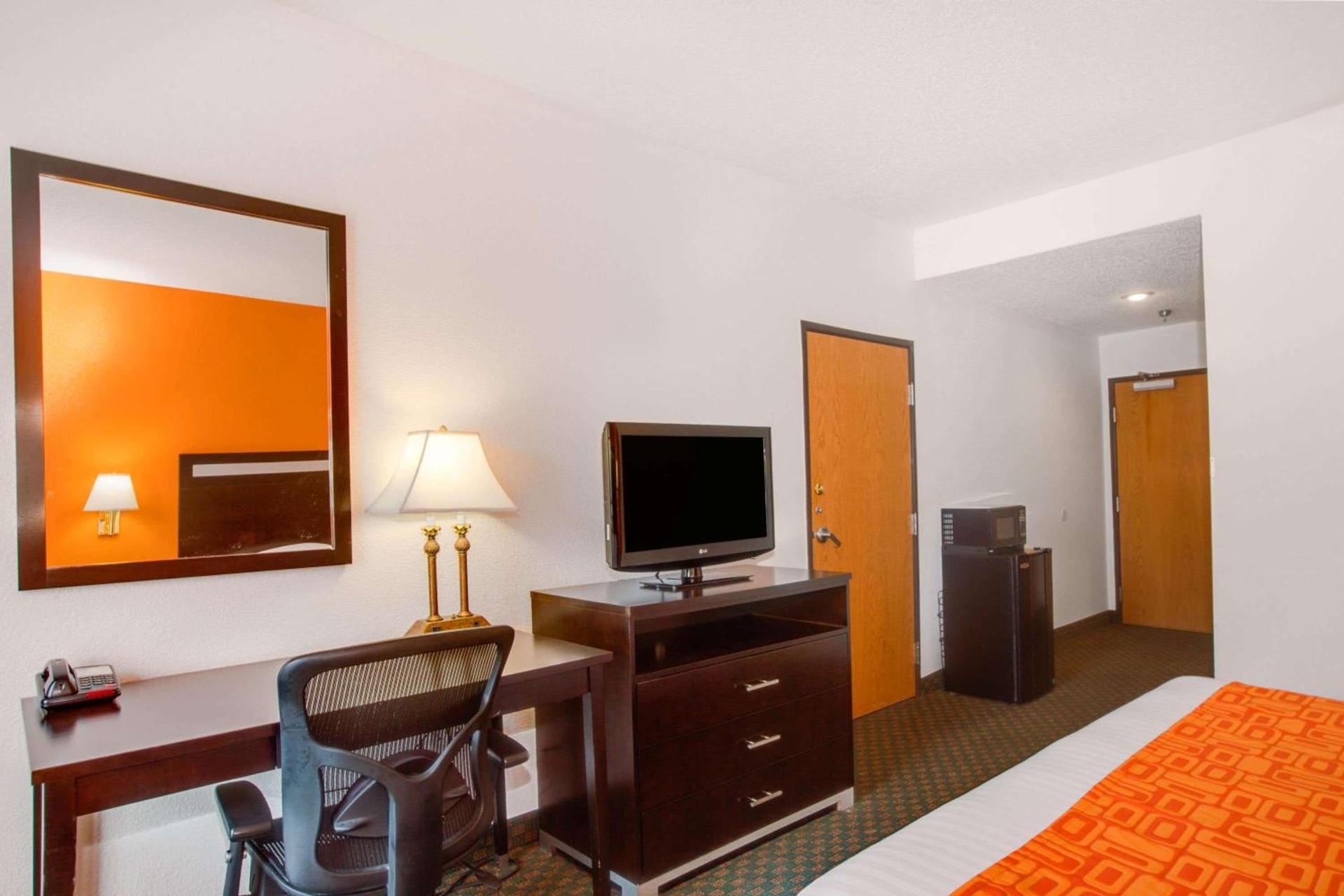 Howard Johnson by Wyndham Beckley photo 12