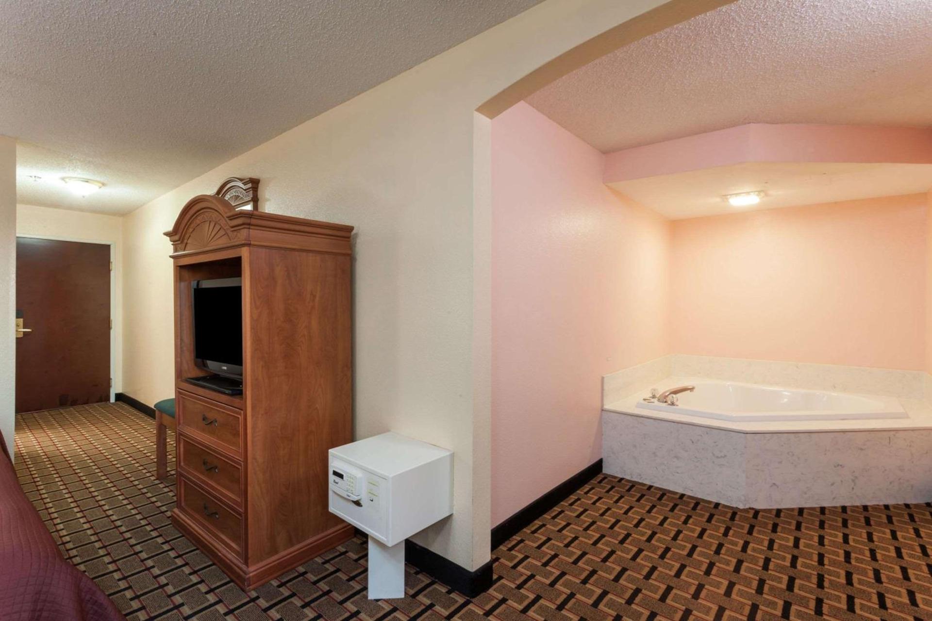 Sleep Inn Louisville Airport photo 4