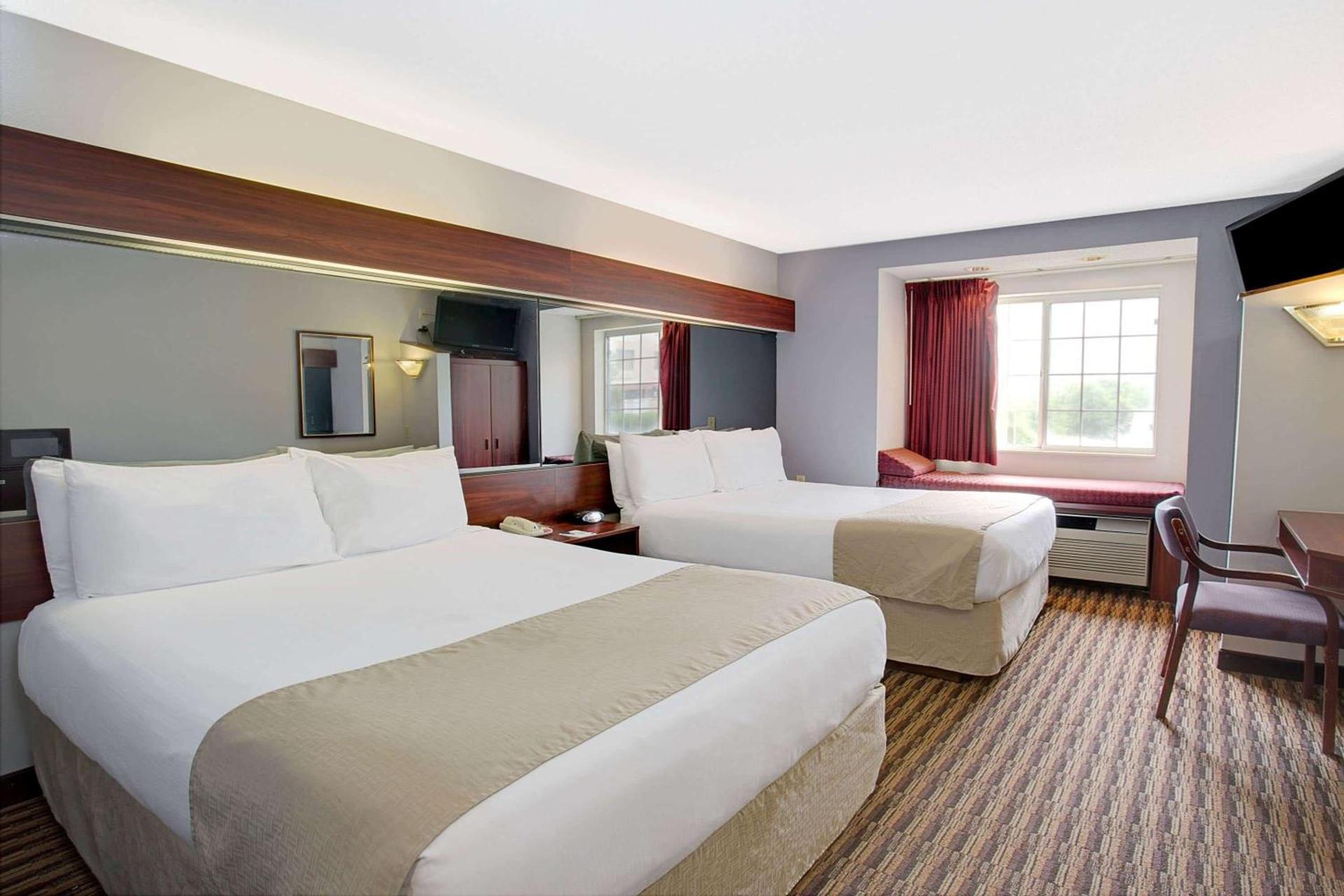 Microtel Inn by Wyndham - Murfreesboro photo 32