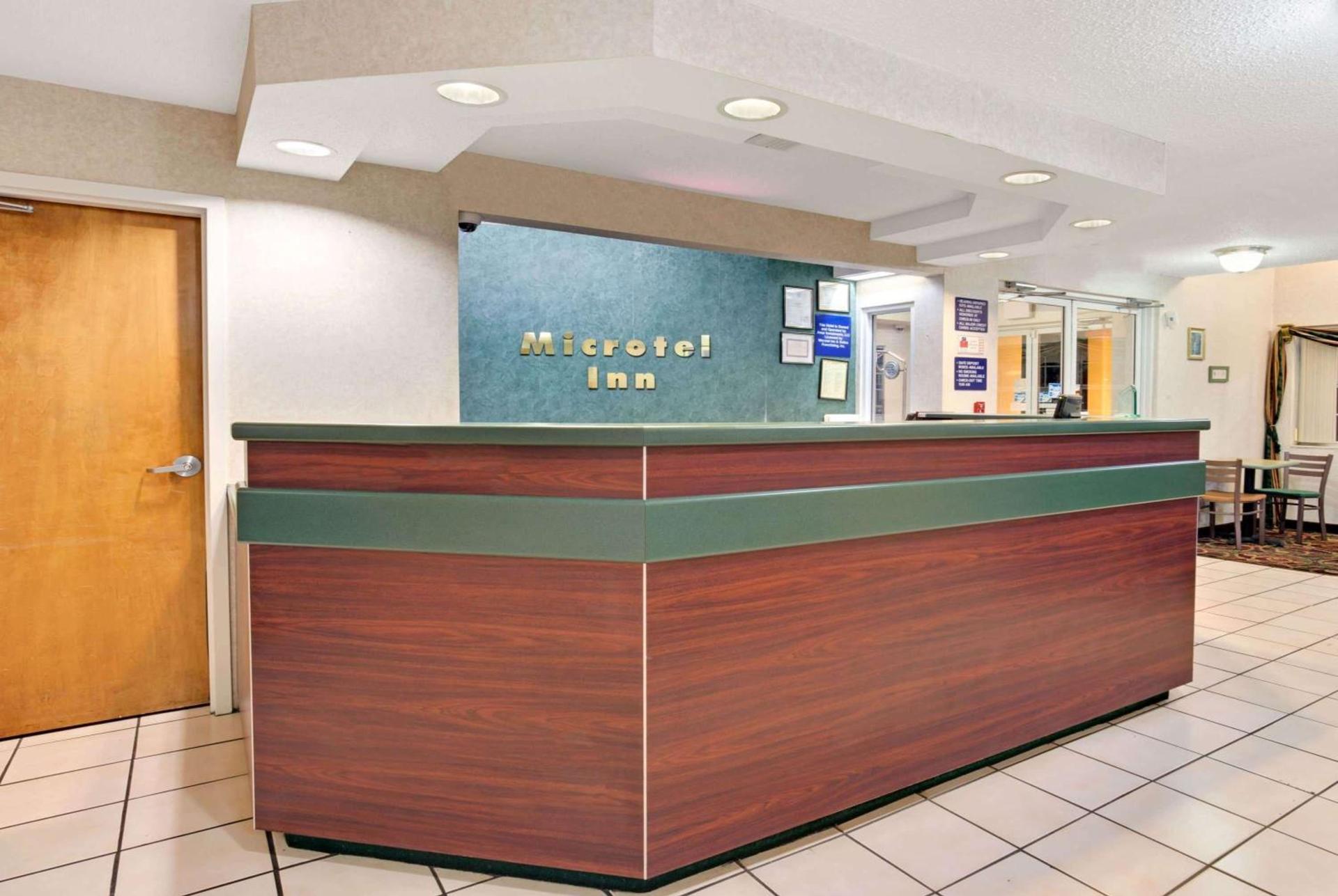 Microtel Inn by Wyndham - Murfreesboro photo 34