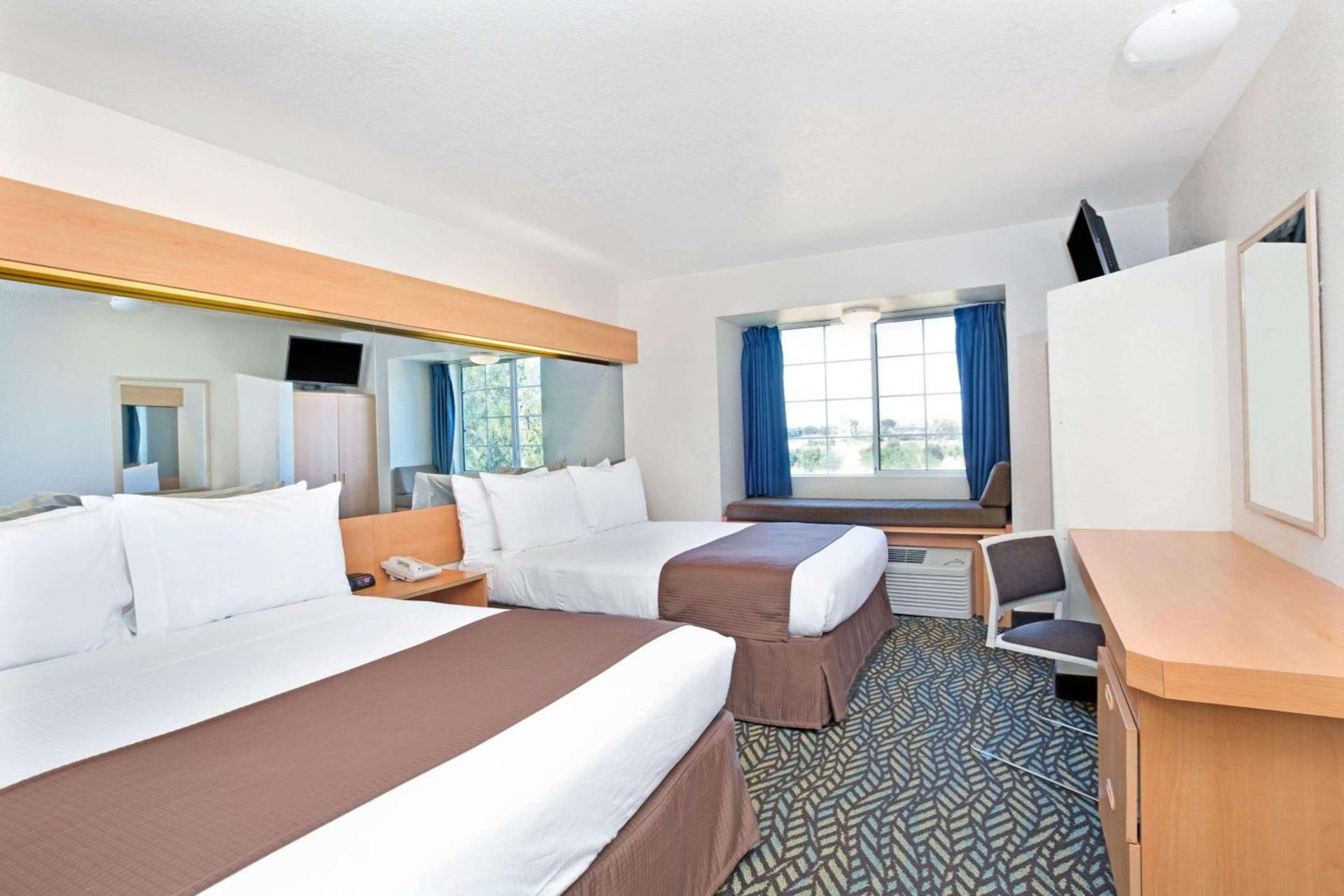 Microtel Inn & Suites, Morgan Hill photo 3