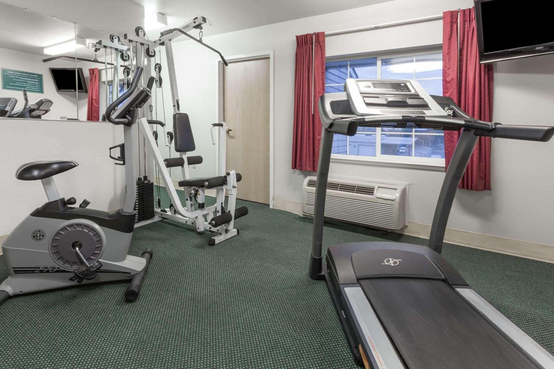 Microtel Inn & Suites Modesto photo 4