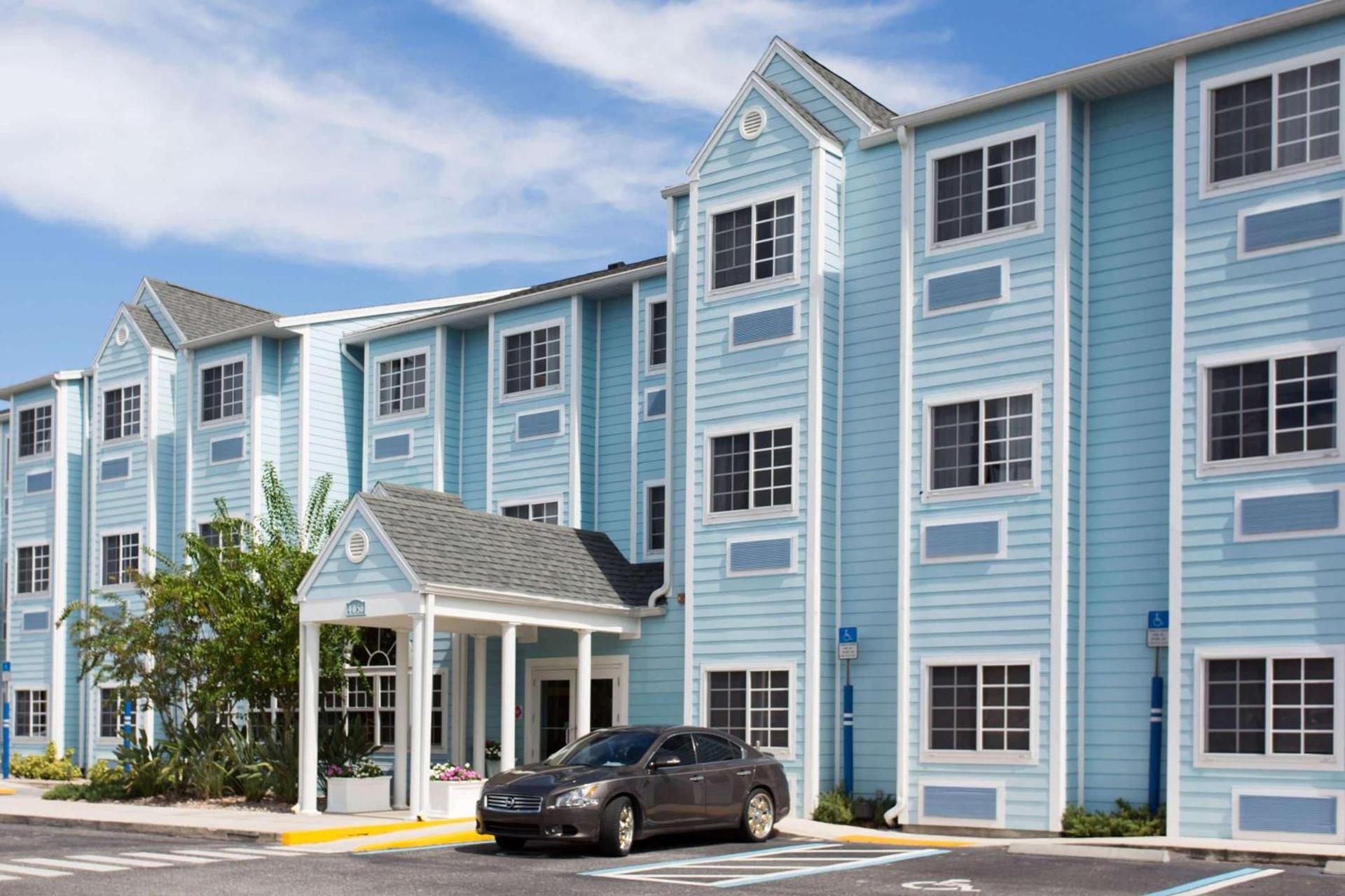 Microtel Inn & Suites by Wyndham Port Charlotte Punta Gorda — hotel in Port Charlotte