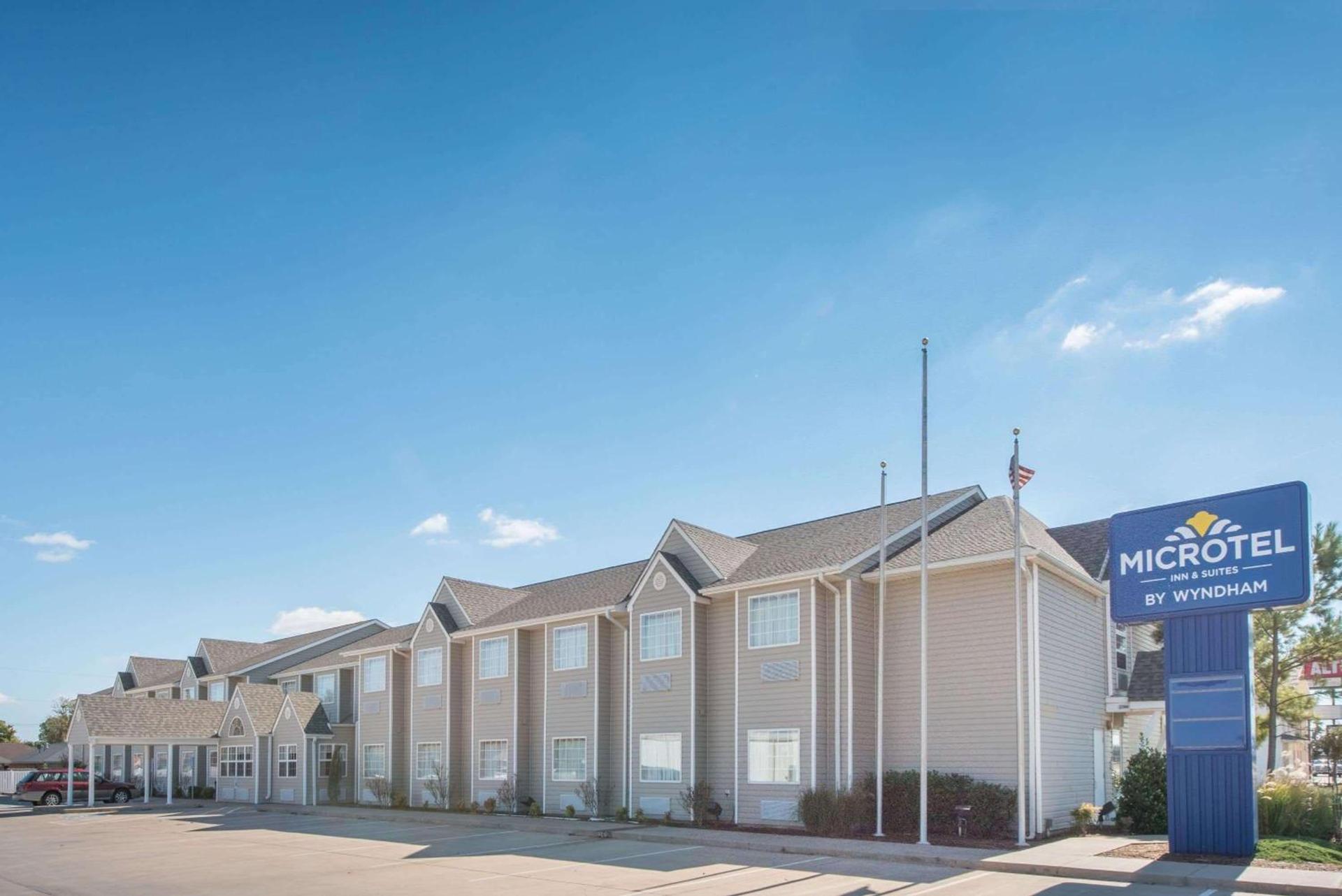 Microtel Inn & Suites by Wyndham Altus — hotel in Altus
