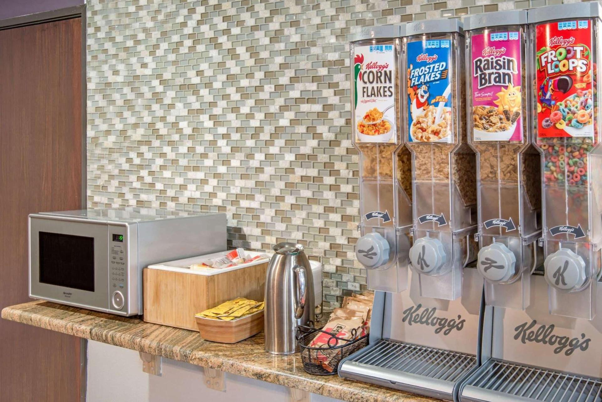 Microtel Inn & Suites by Wyndham Amarillo photo 37