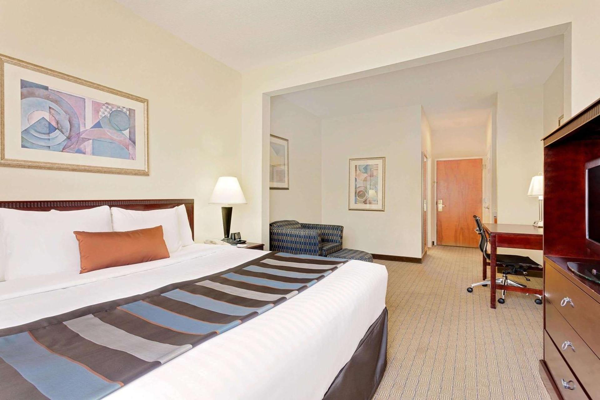 Wingate by Wyndham Destin photo 5