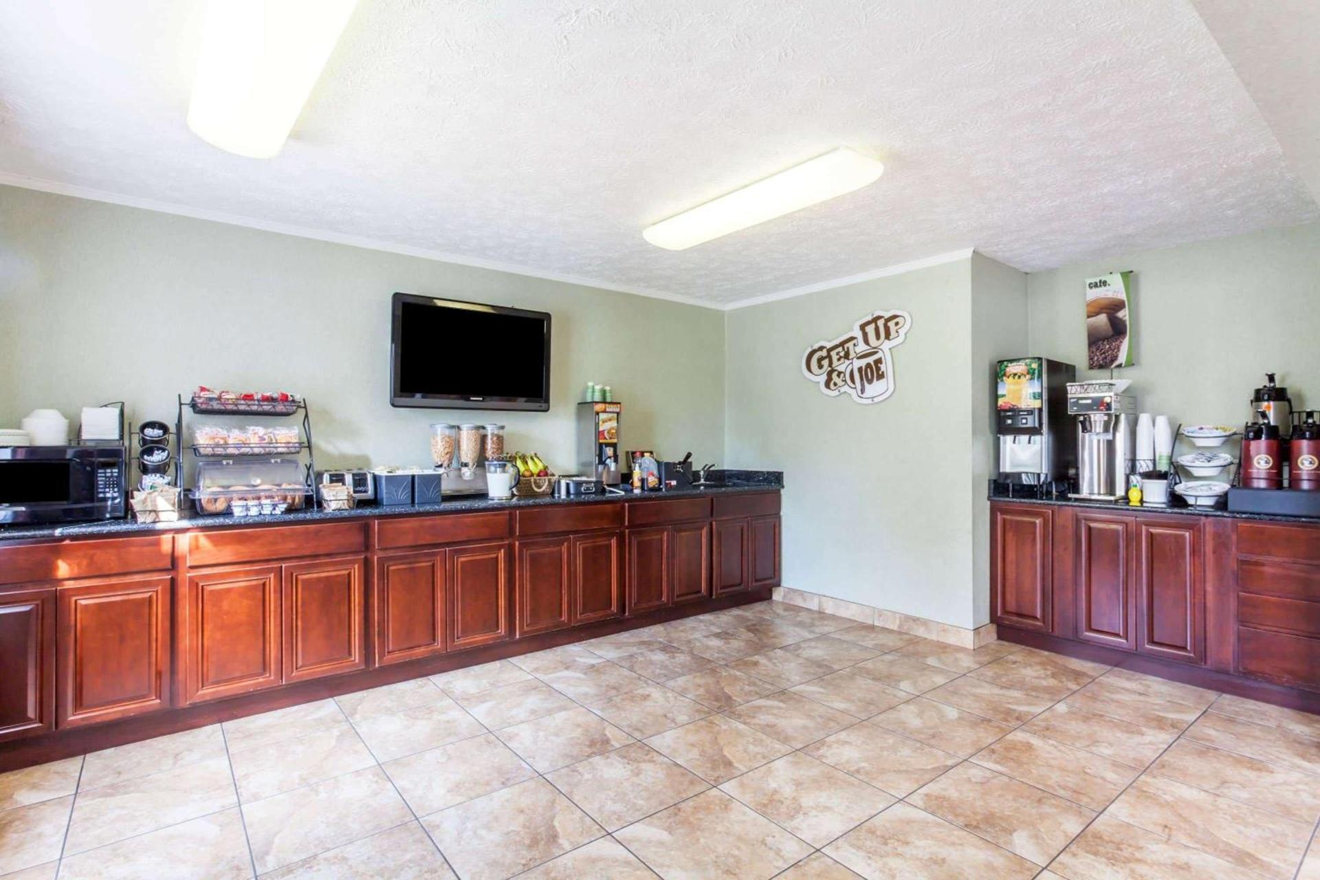 Microtel Inn by Wyndham Wilson photo 10