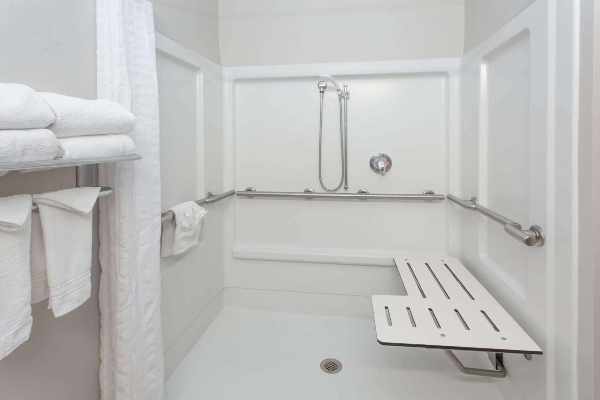 Microtel Inn & Suites by Wyndham Port Charlotte Punta Gorda photo 6