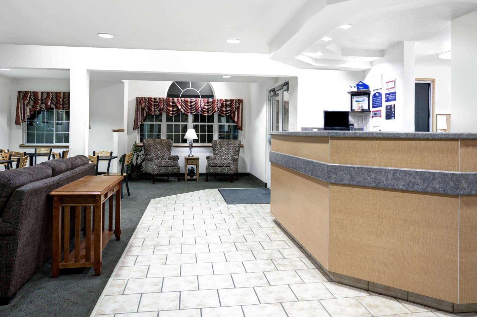 Microtel Inn & Suites by Wyndham Mankato photo 18