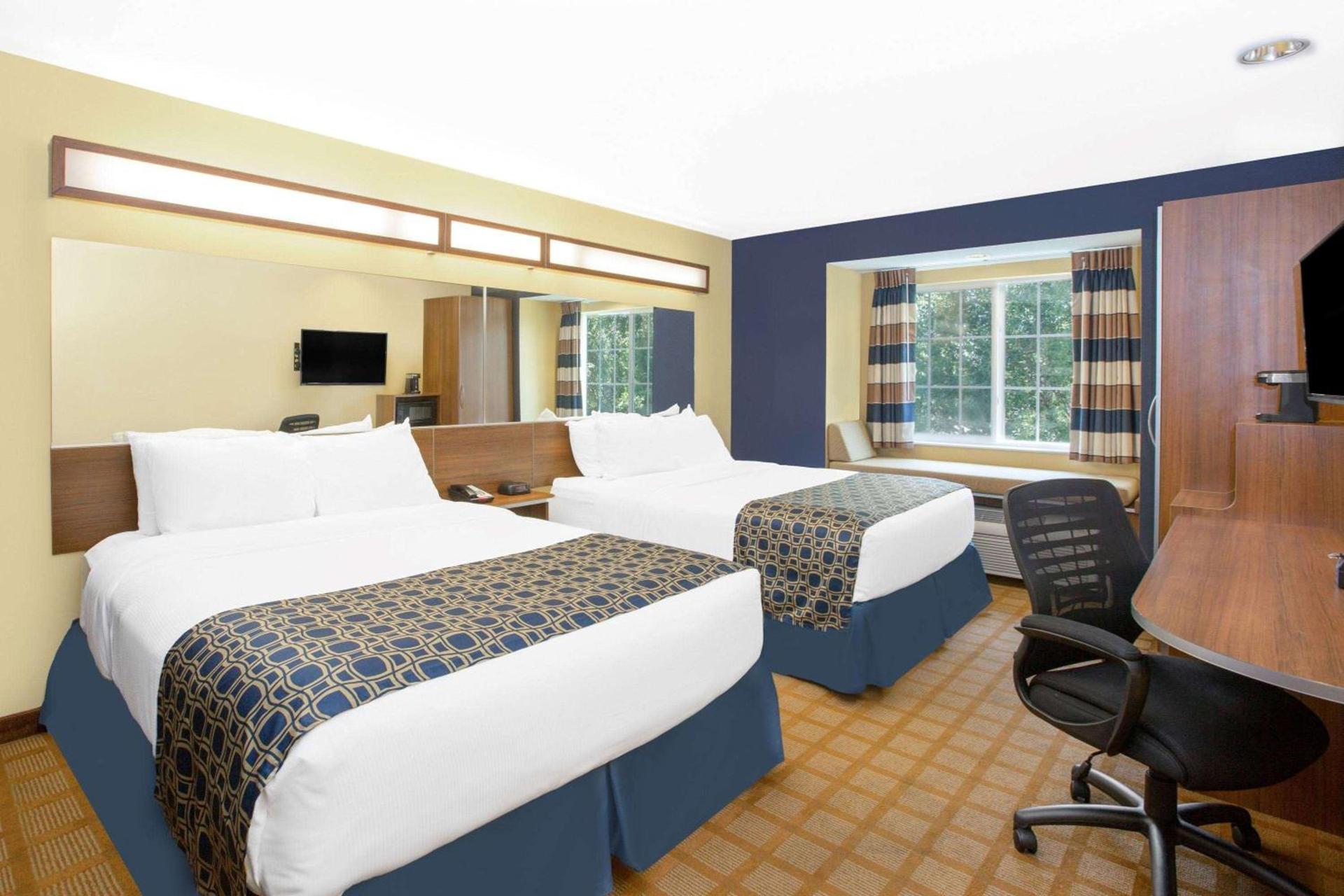 Microtel Inn & Suites - Kearney photo 7