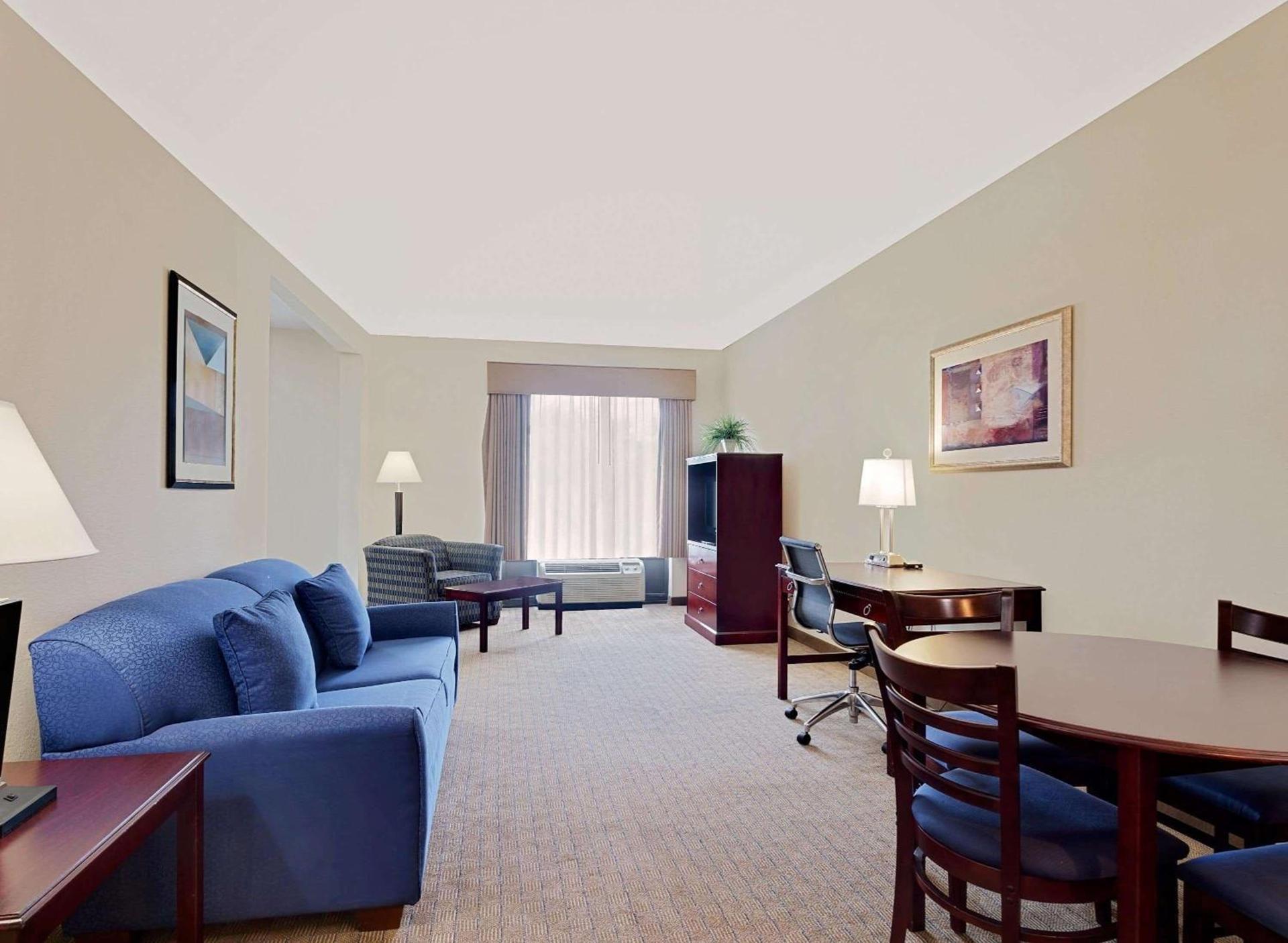 Wingate by Wyndham Destin photo 12